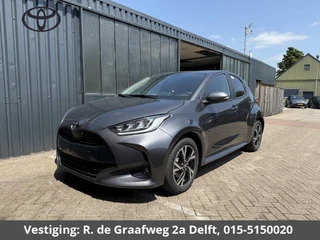 Toyota Yaris 1.5 Hybrid Dynamic Luxury | Stoelverwarming | Camera | Lichtmetalen velgen |