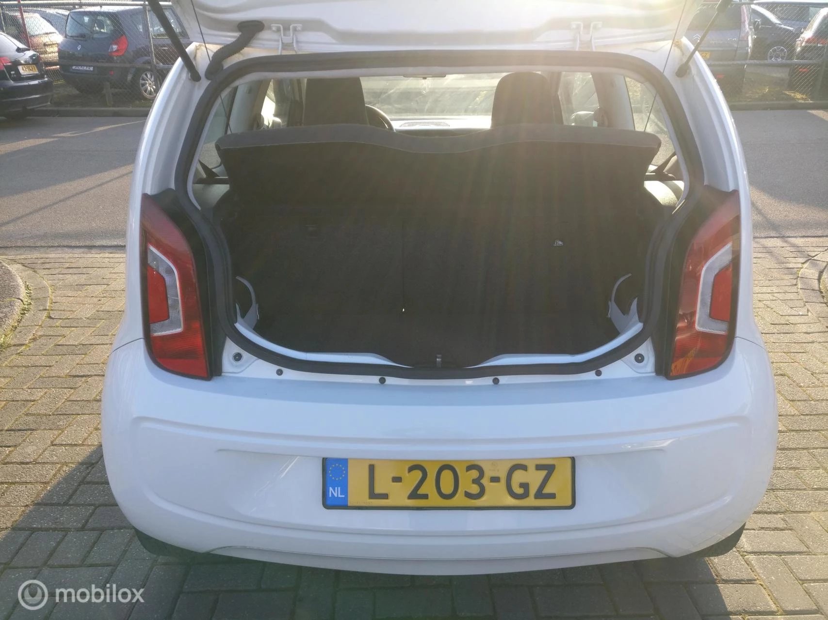 Hoofdafbeelding Volkswagen up!