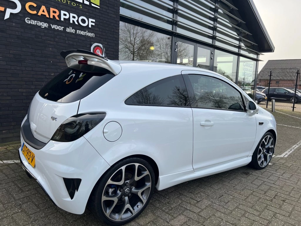 Hoofdafbeelding Opel Corsa