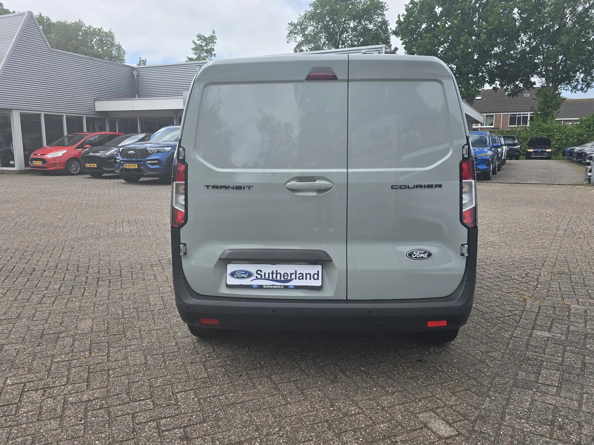 Hoofdafbeelding Ford Transit Courier