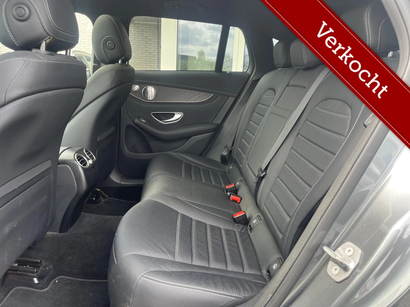 Hoofdafbeelding Mercedes-Benz EQC