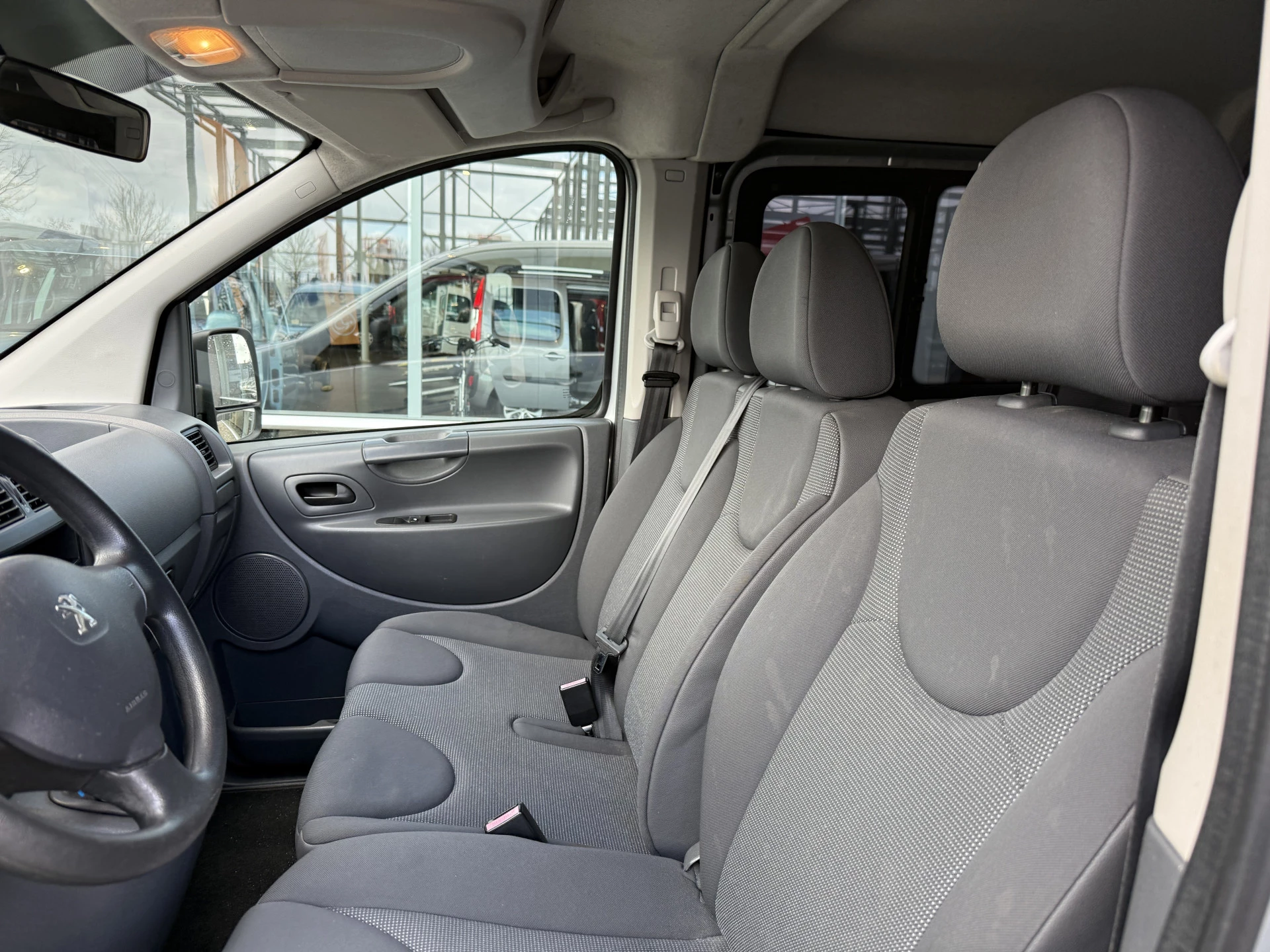 Hoofdafbeelding Peugeot Expert