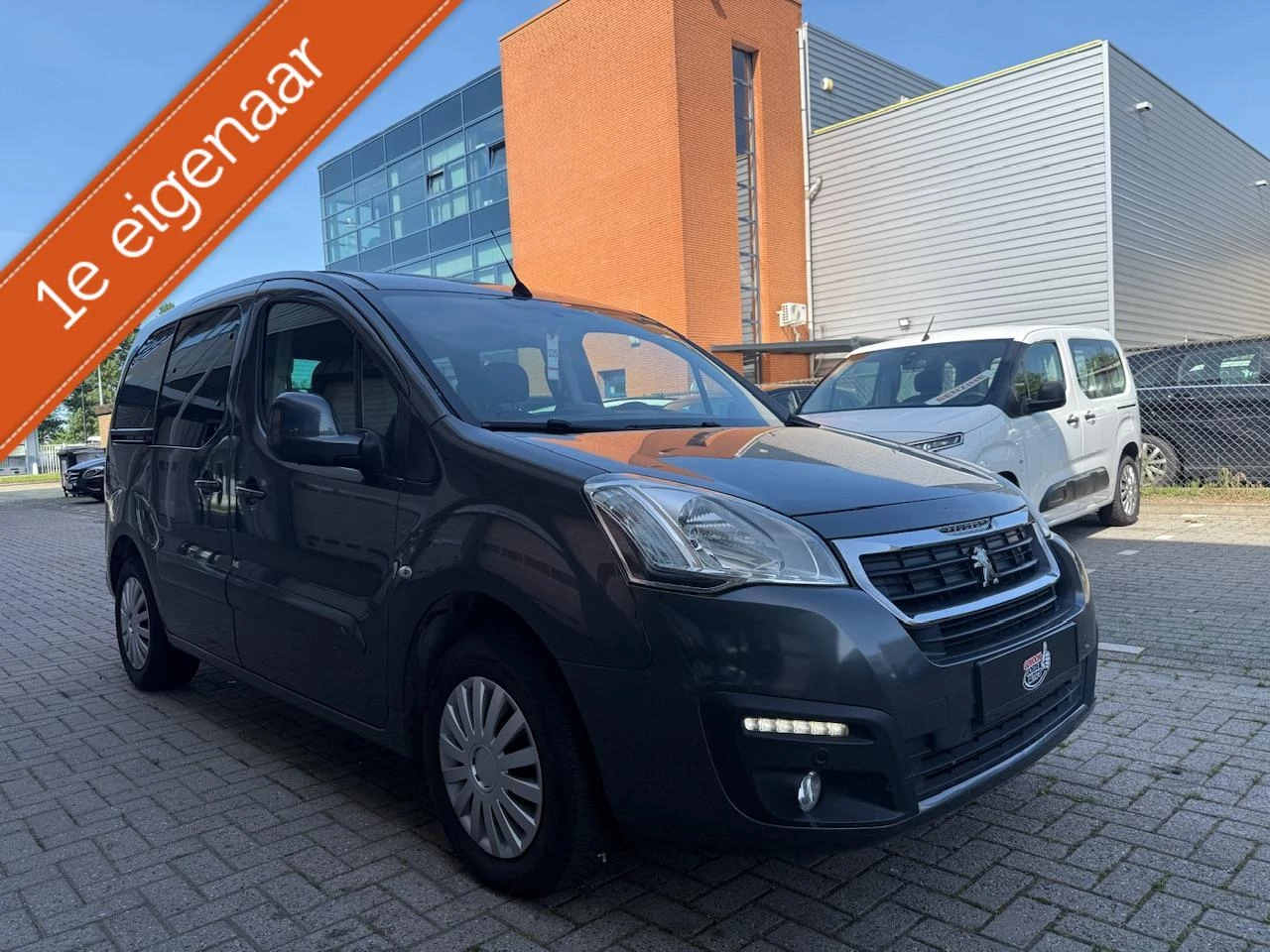Hoofdafbeelding Peugeot Partner
