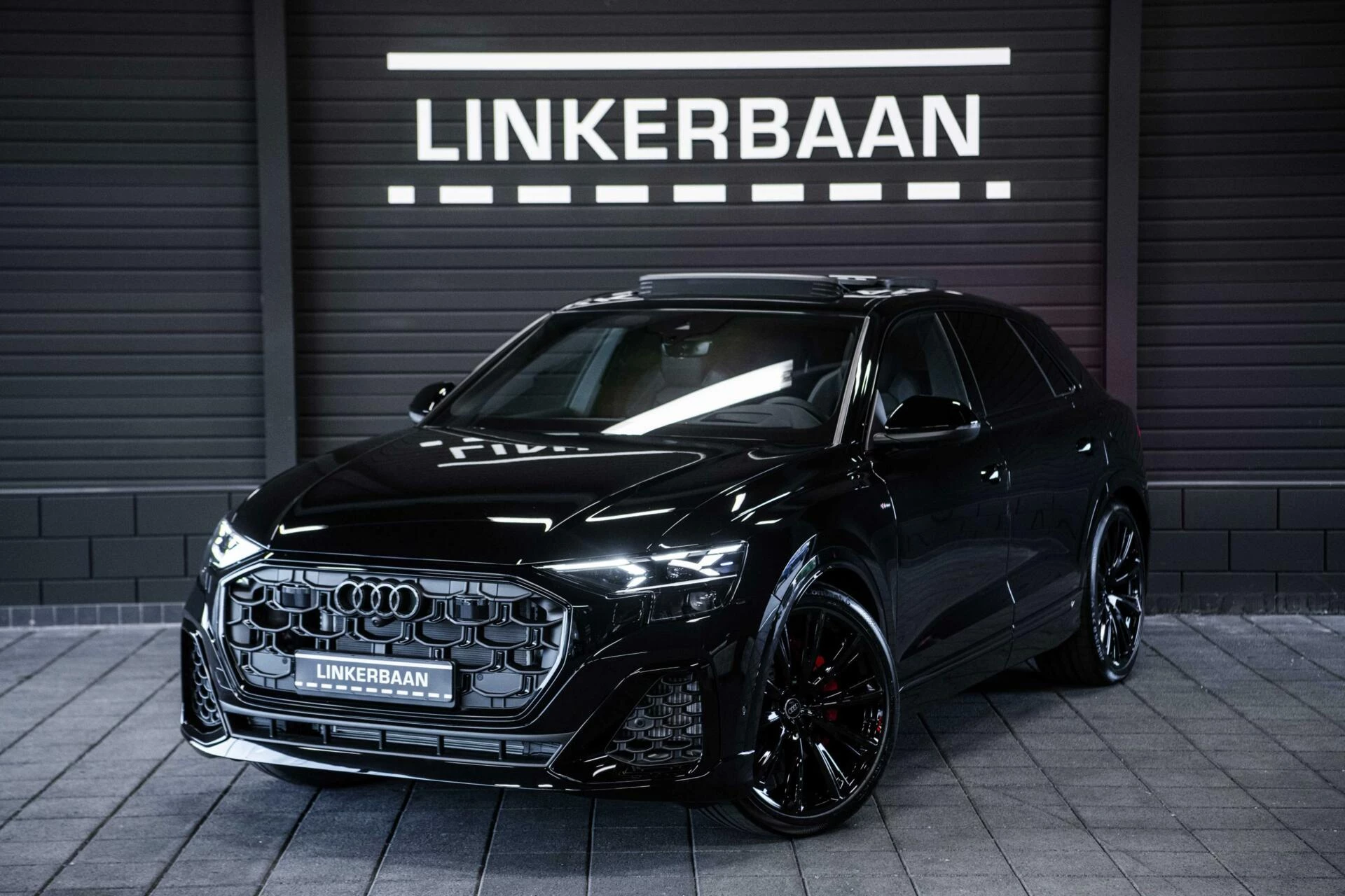 Hoofdafbeelding Audi Q8