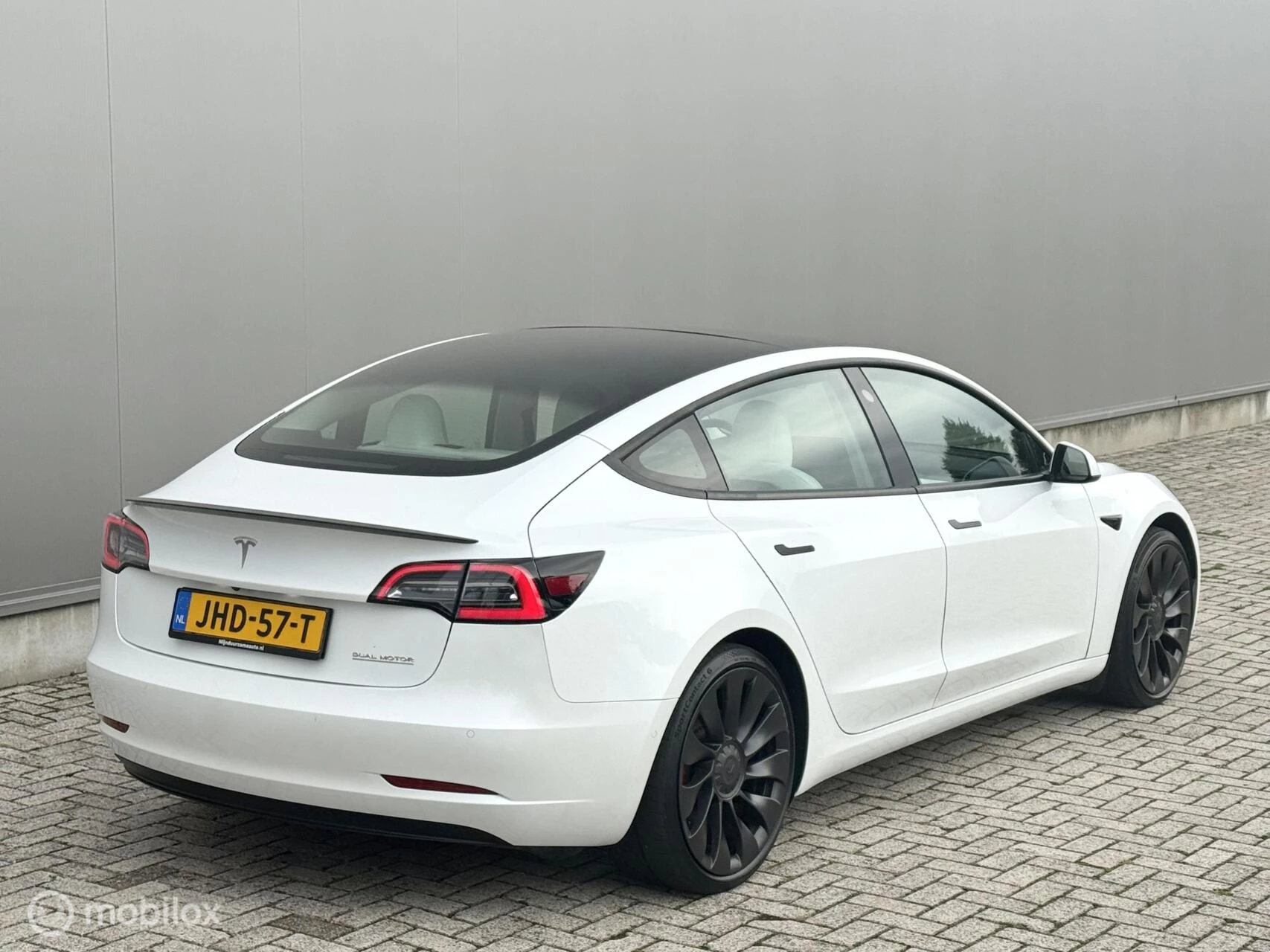 Hoofdafbeelding Tesla Model 3