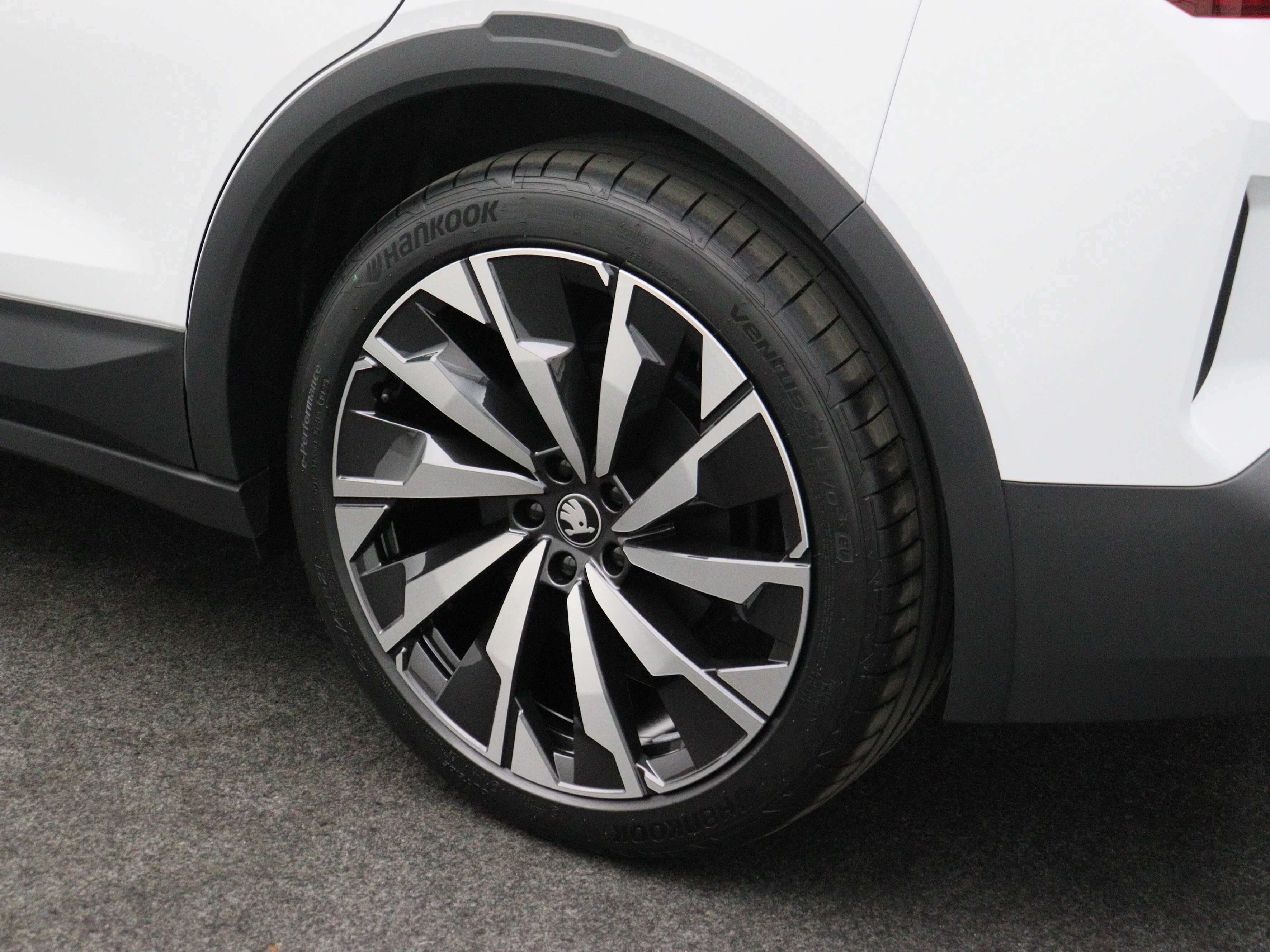 Hoofdafbeelding Škoda Elroq