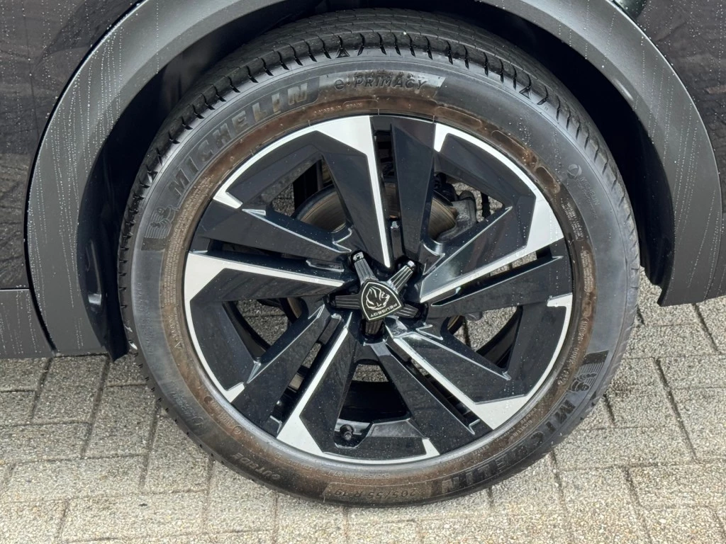 Hoofdafbeelding Peugeot 408