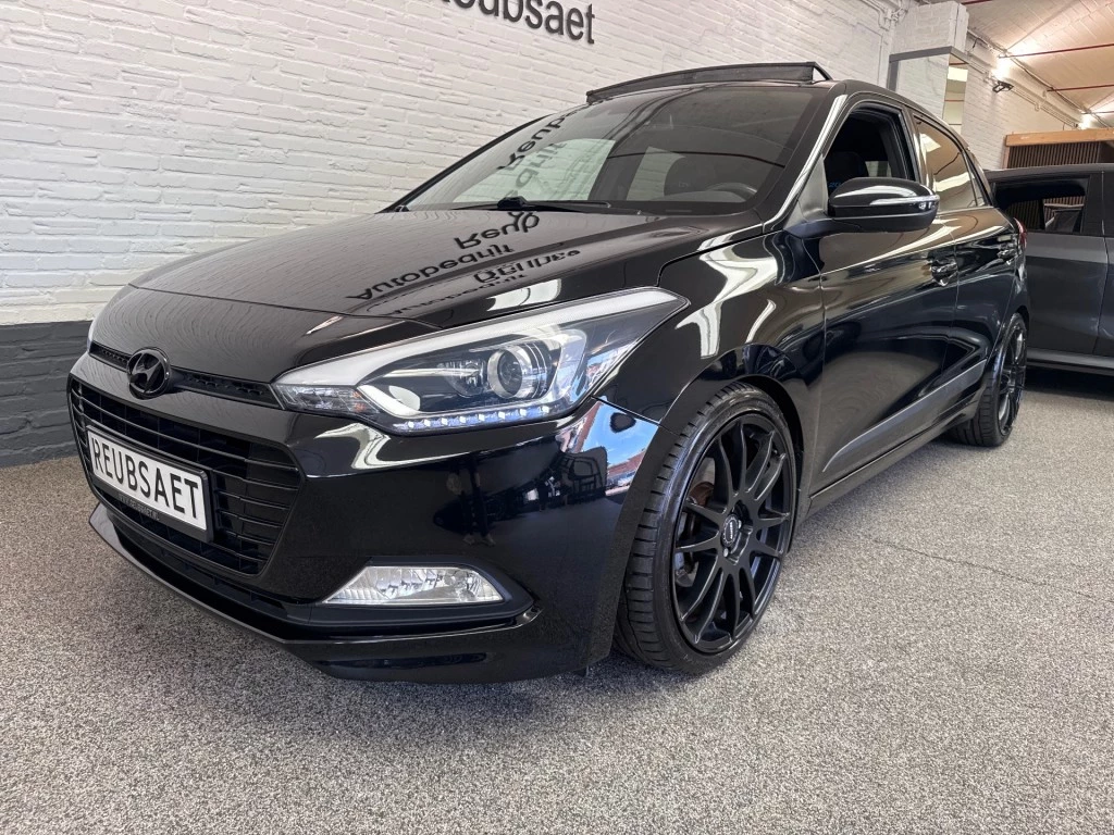 Hoofdafbeelding Hyundai i20