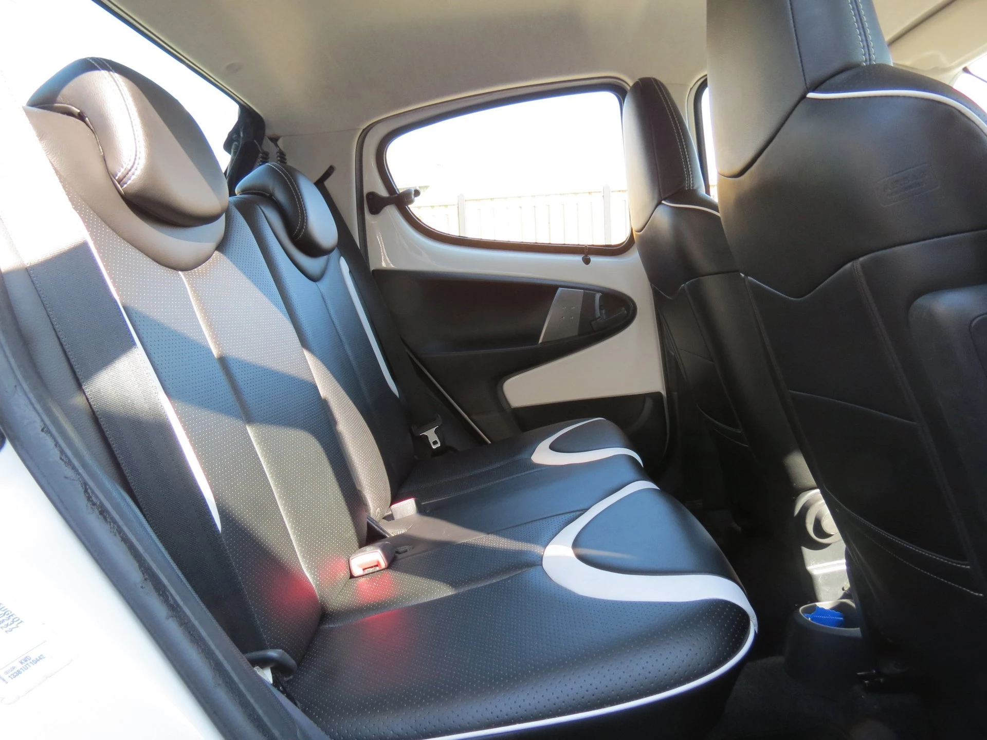 Hoofdafbeelding Peugeot 107