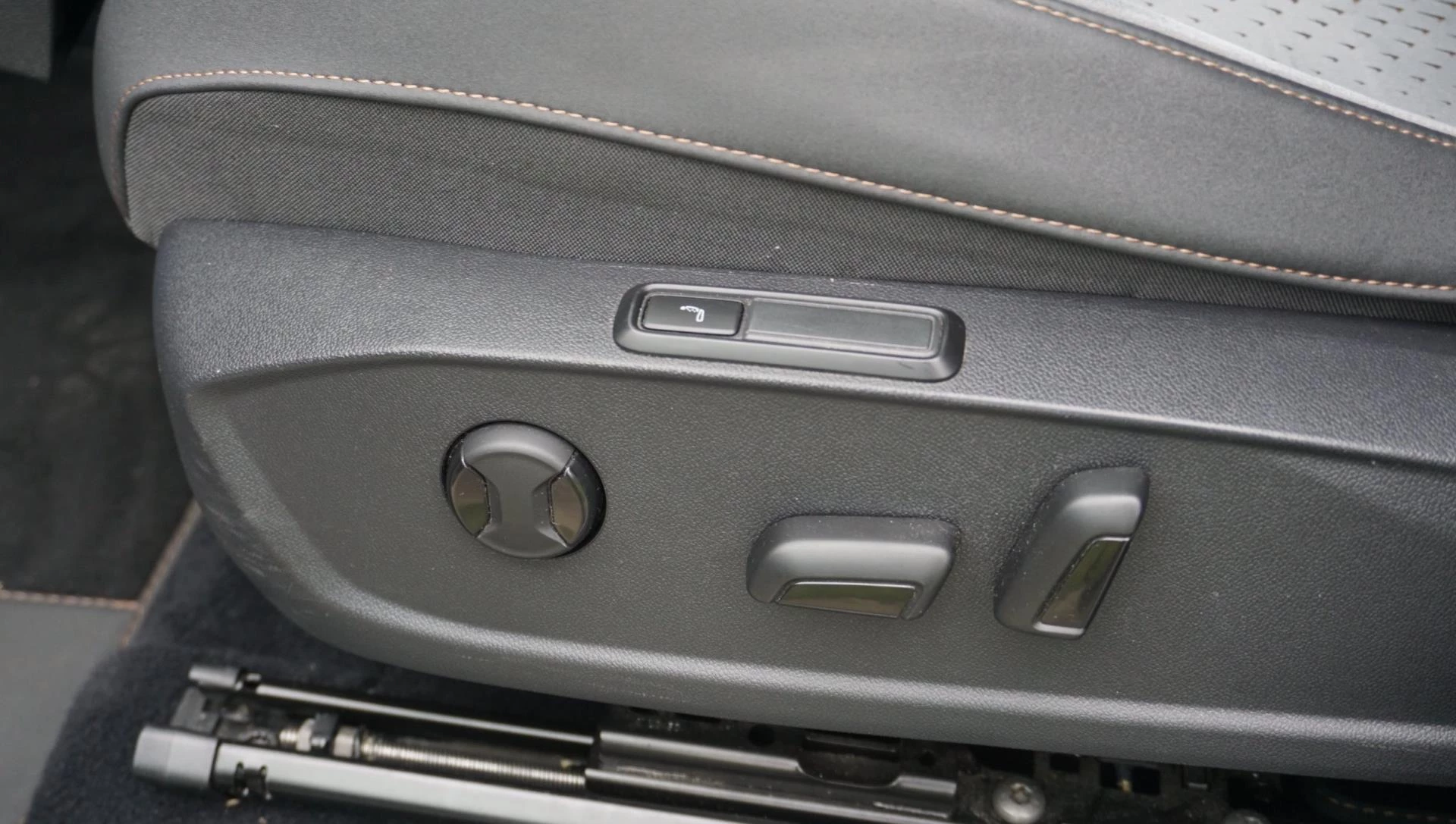 Hoofdafbeelding CUPRA Born