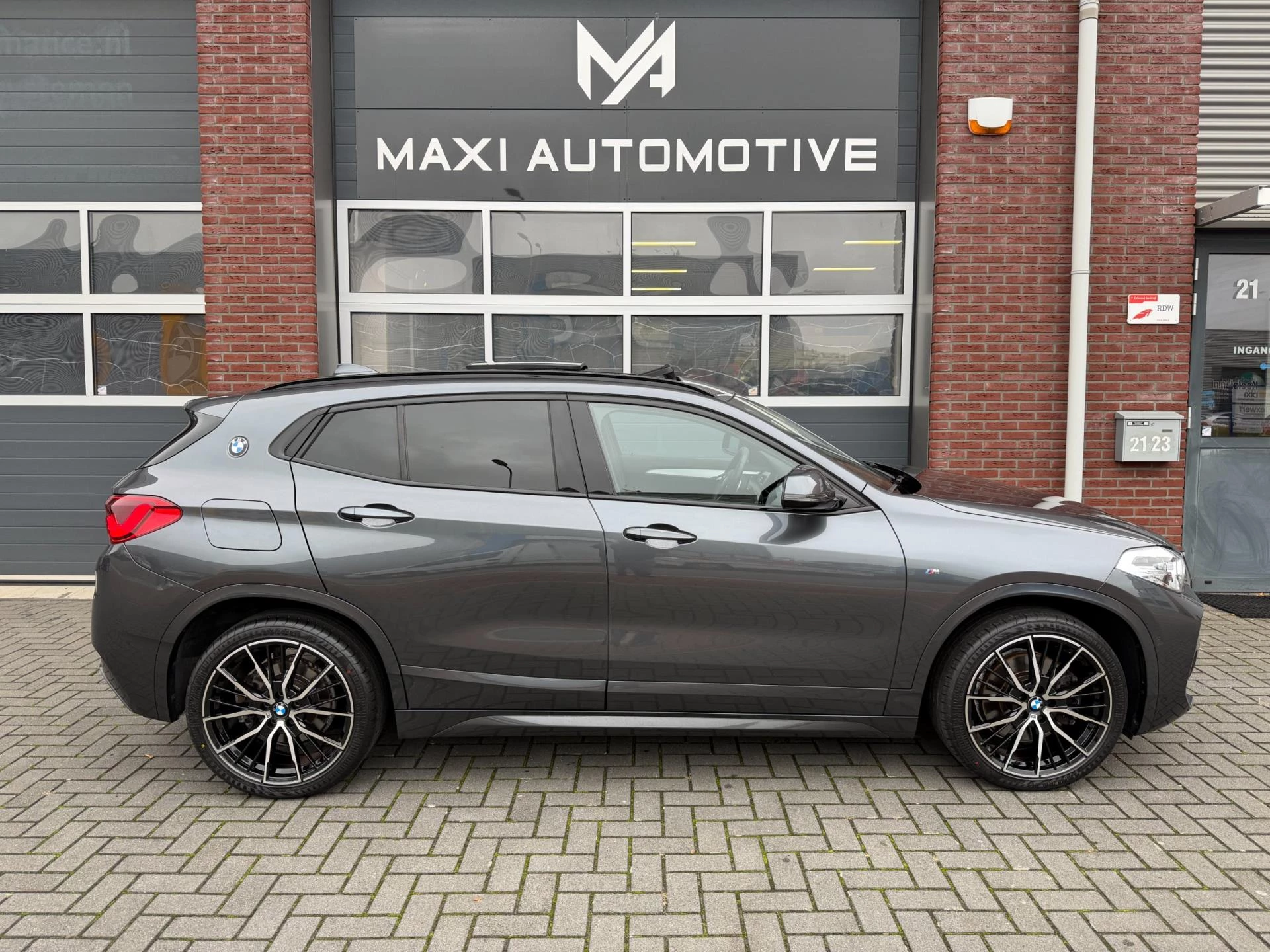 Hoofdafbeelding BMW X2