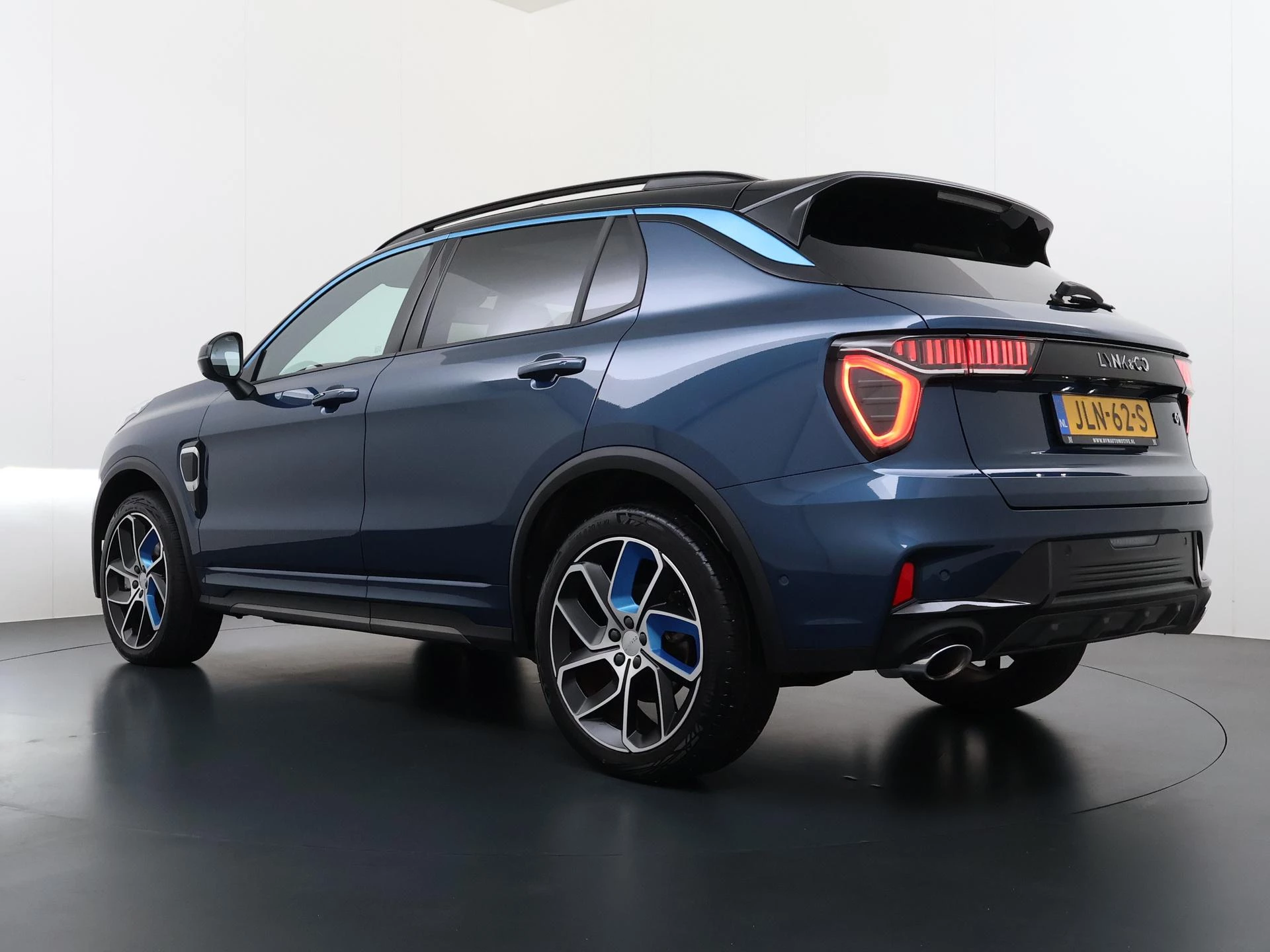 Hoofdafbeelding Lynk & Co 01