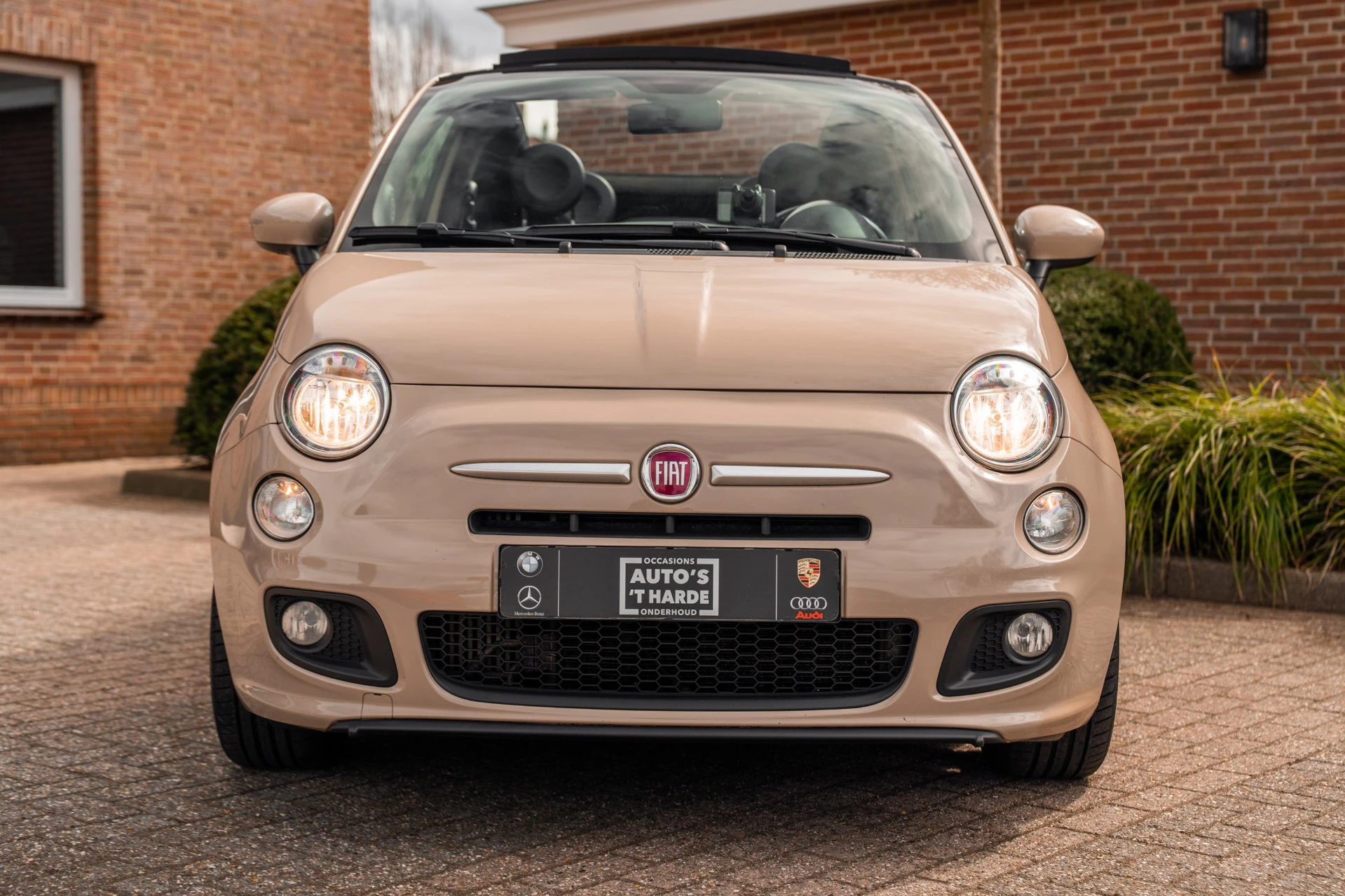 Hoofdafbeelding Fiat 500C