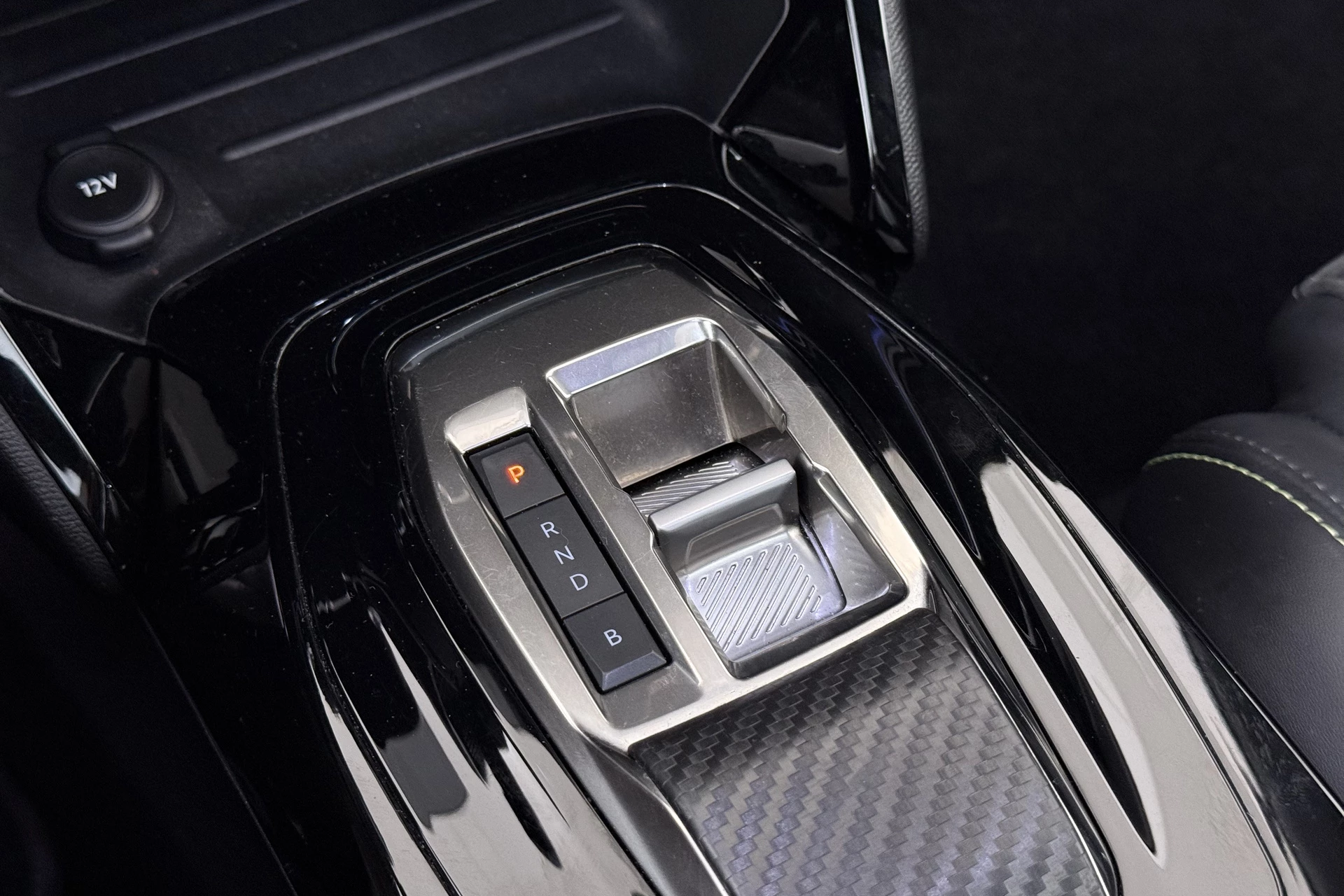 Hoofdafbeelding Peugeot e-208