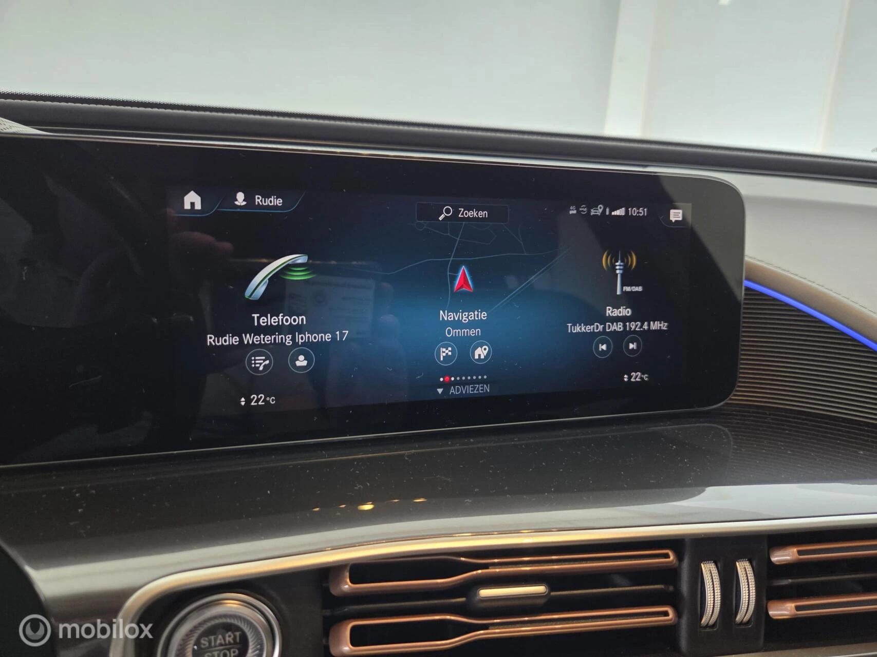 Hoofdafbeelding Mercedes-Benz EQC