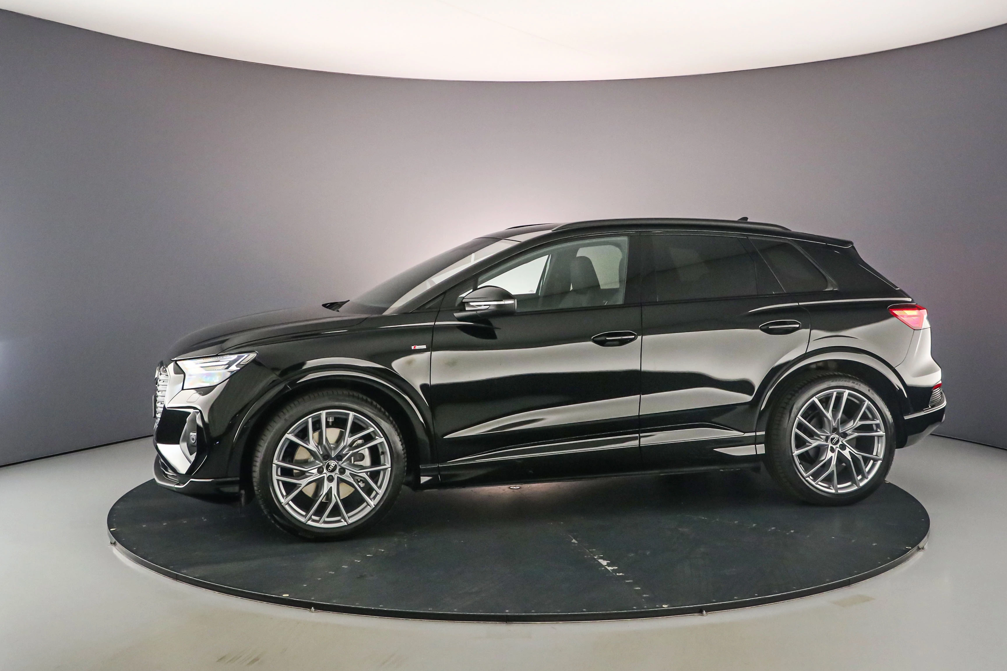 Hoofdafbeelding Audi Q4 e-tron