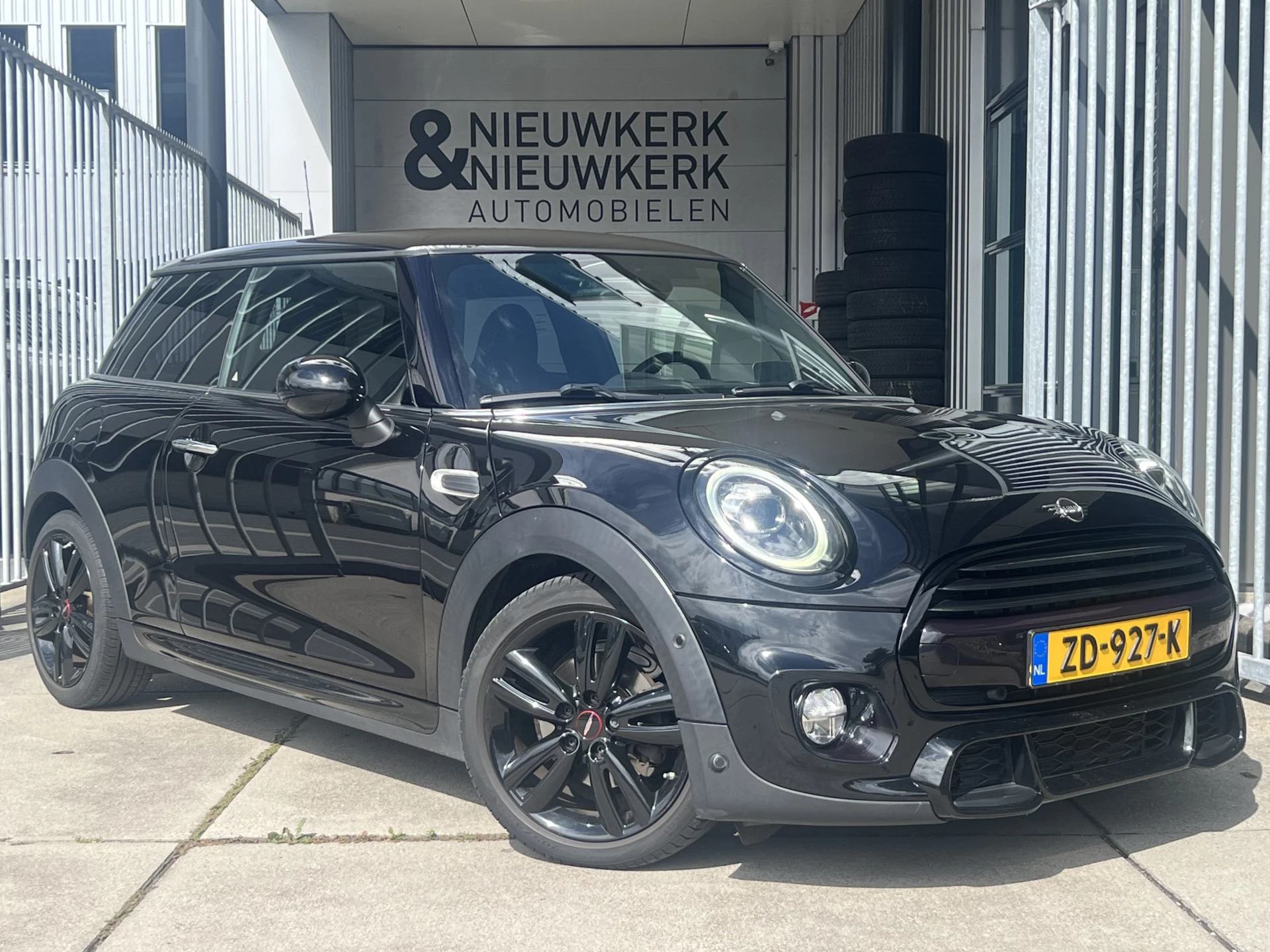 Hoofdafbeelding MINI Cooper
