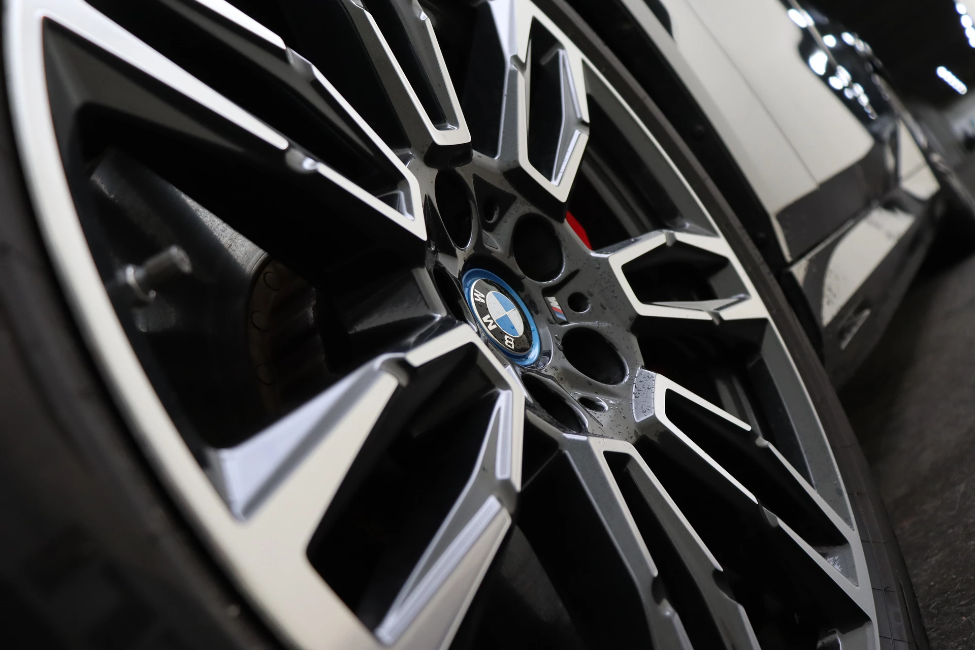 Hoofdafbeelding BMW i5