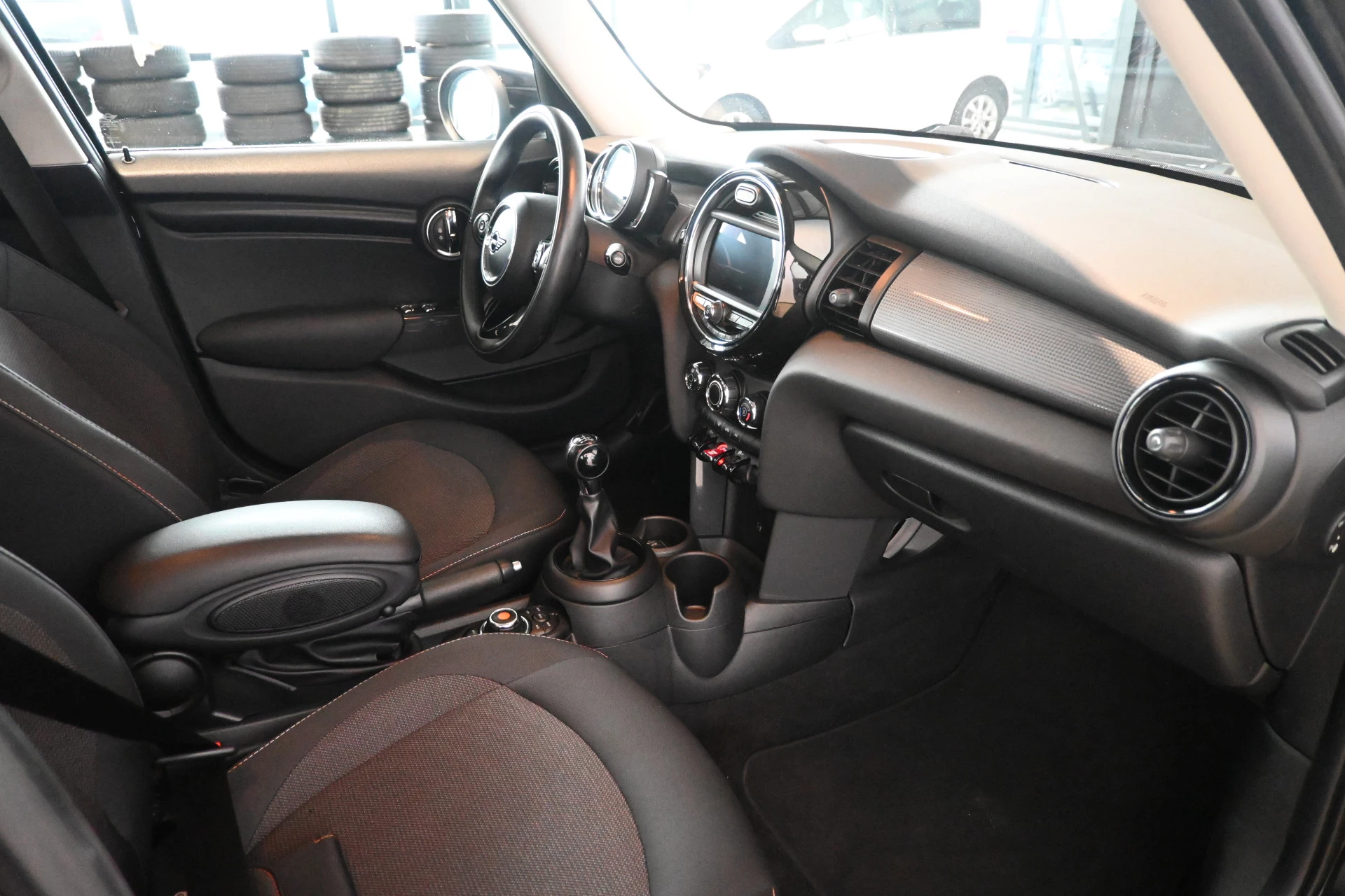 Hoofdafbeelding MINI Cooper