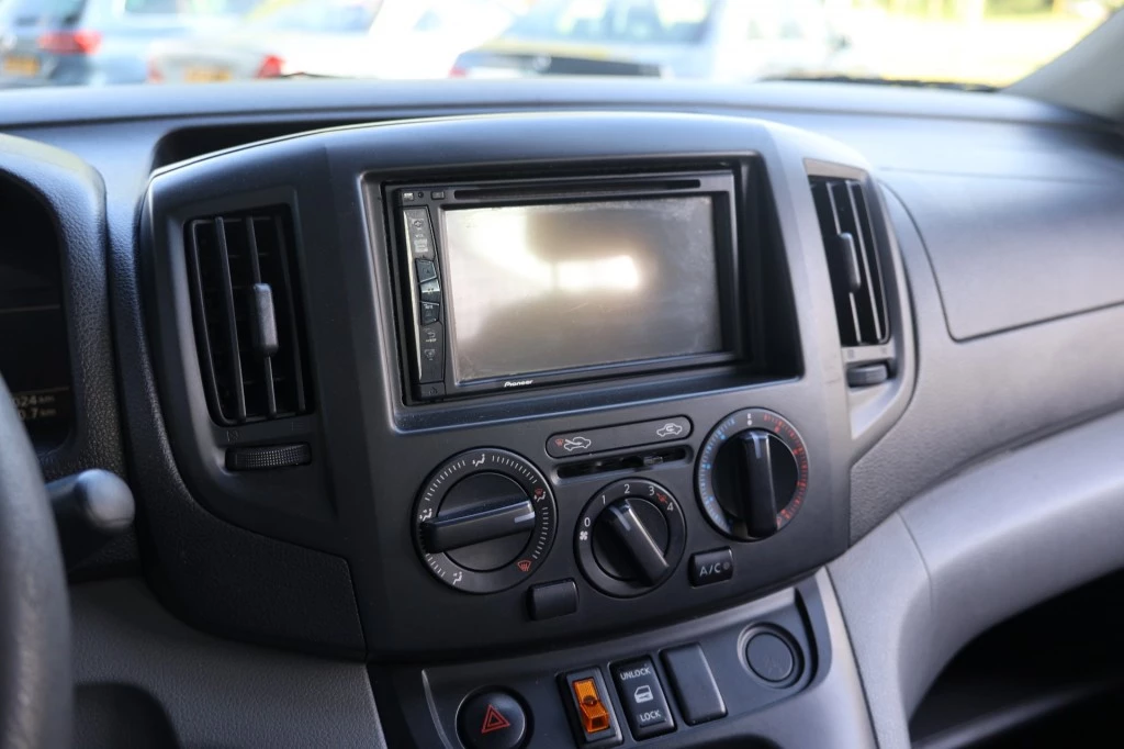 Hoofdafbeelding Nissan NV200