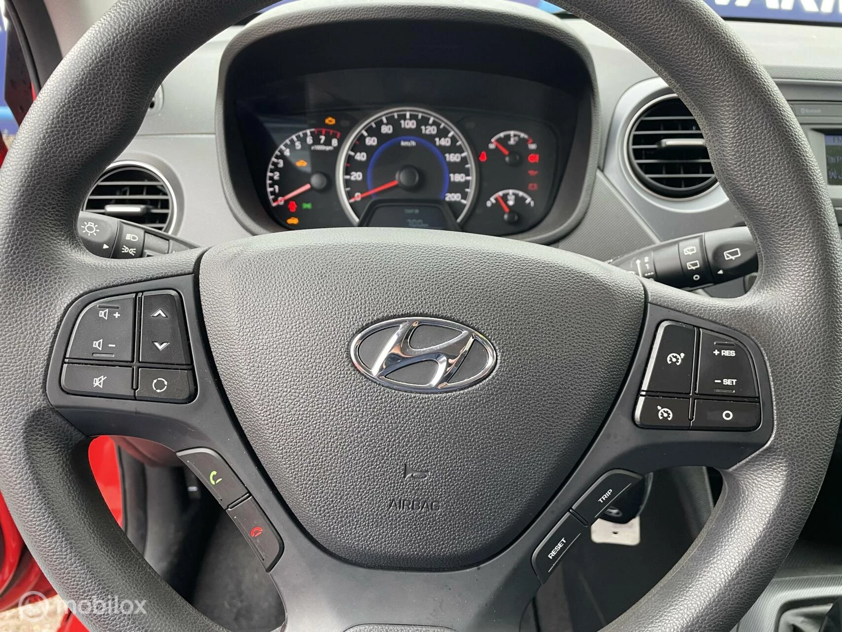 Hoofdafbeelding Hyundai i10