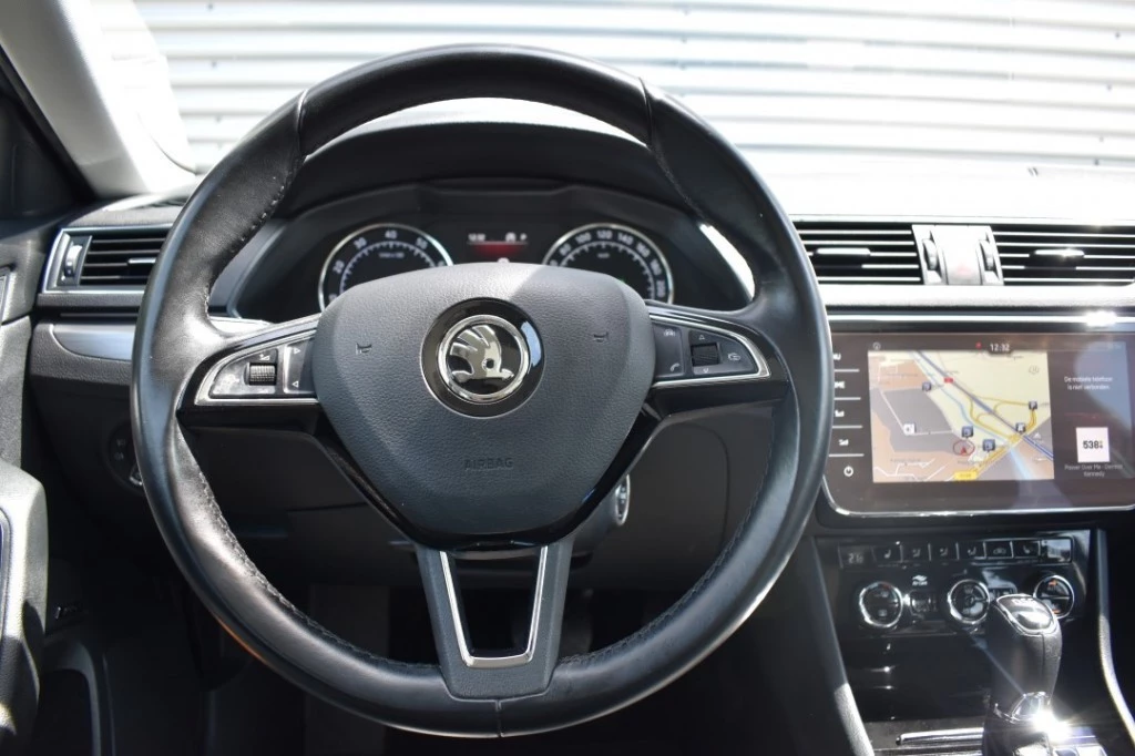 Hoofdafbeelding Škoda Superb