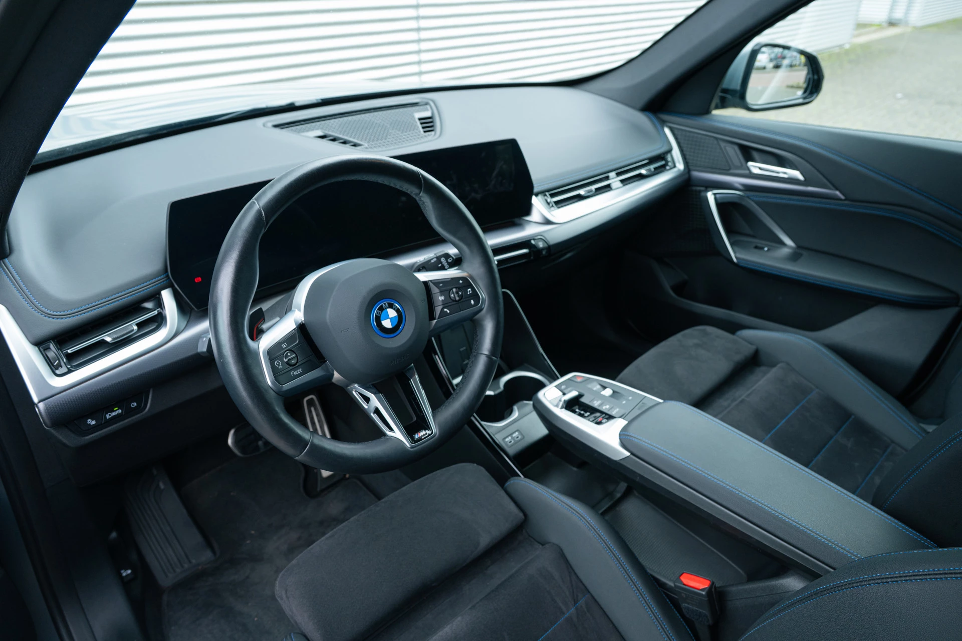 Hoofdafbeelding BMW iX1
