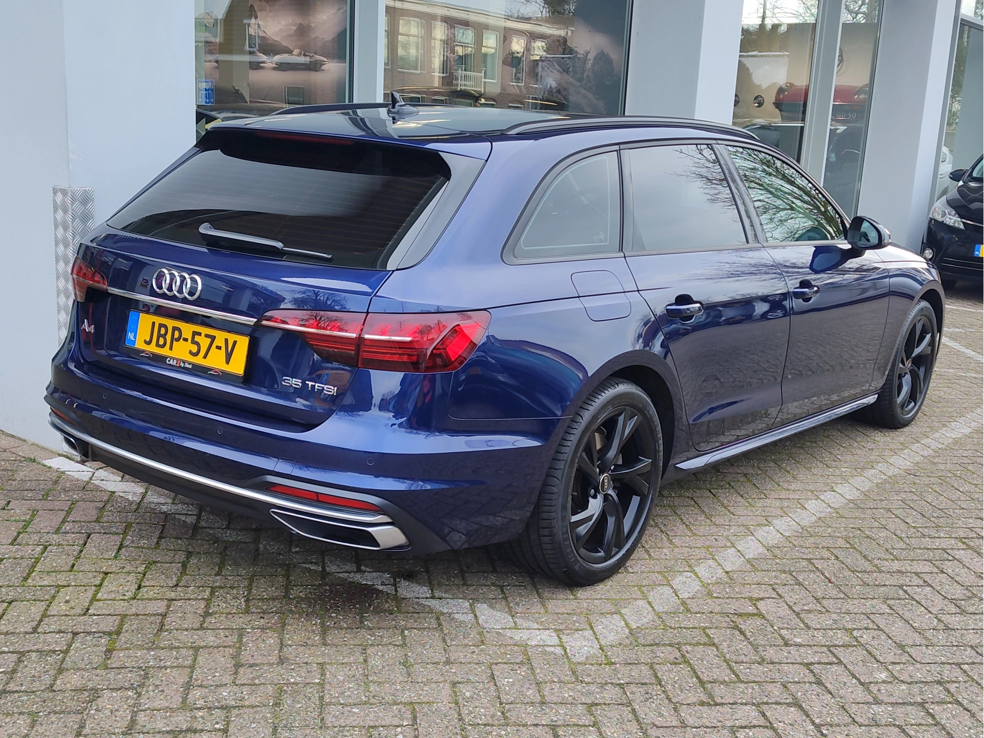 Hoofdafbeelding Audi A4