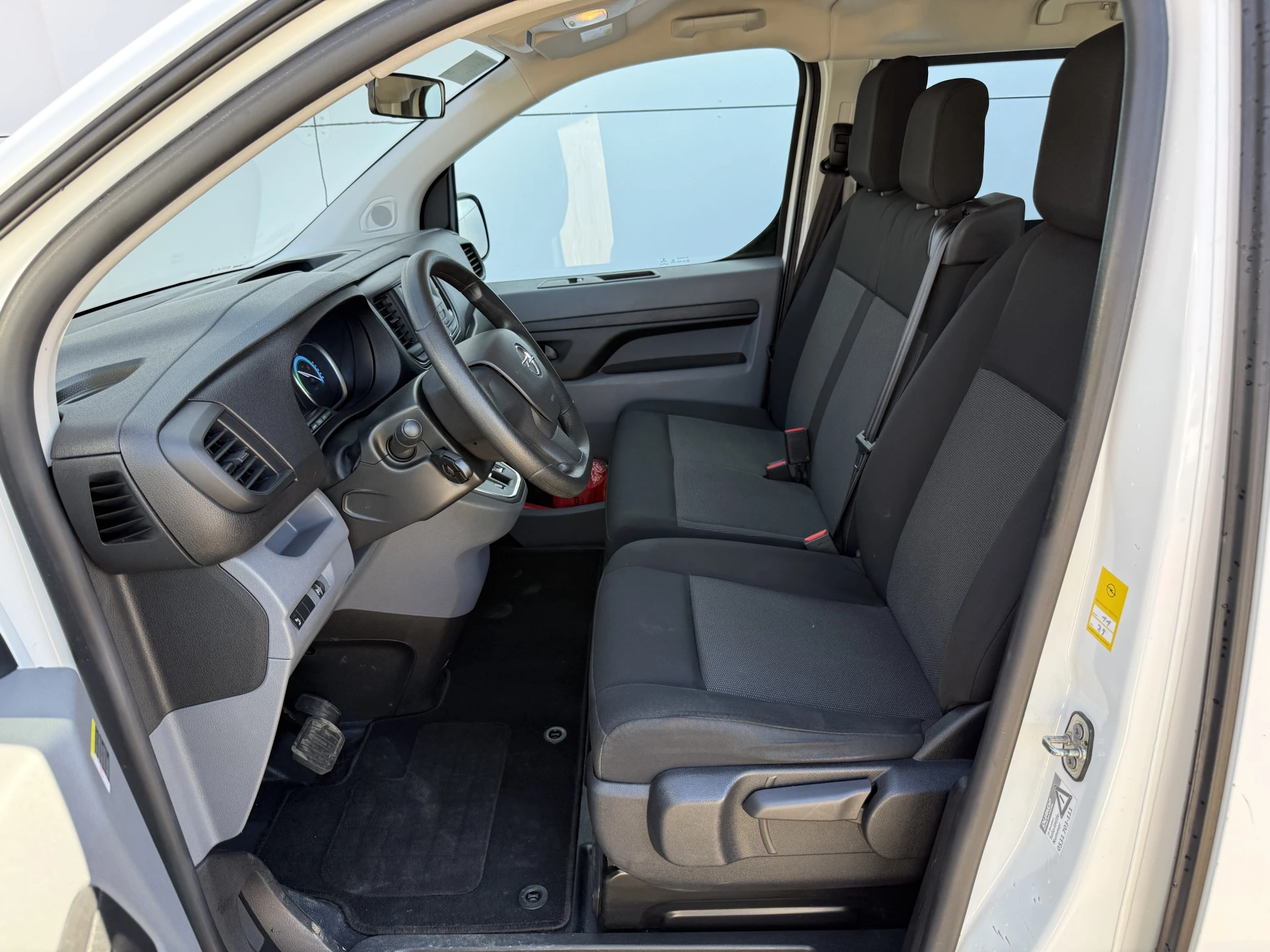 Hoofdafbeelding Opel Vivaro-e
