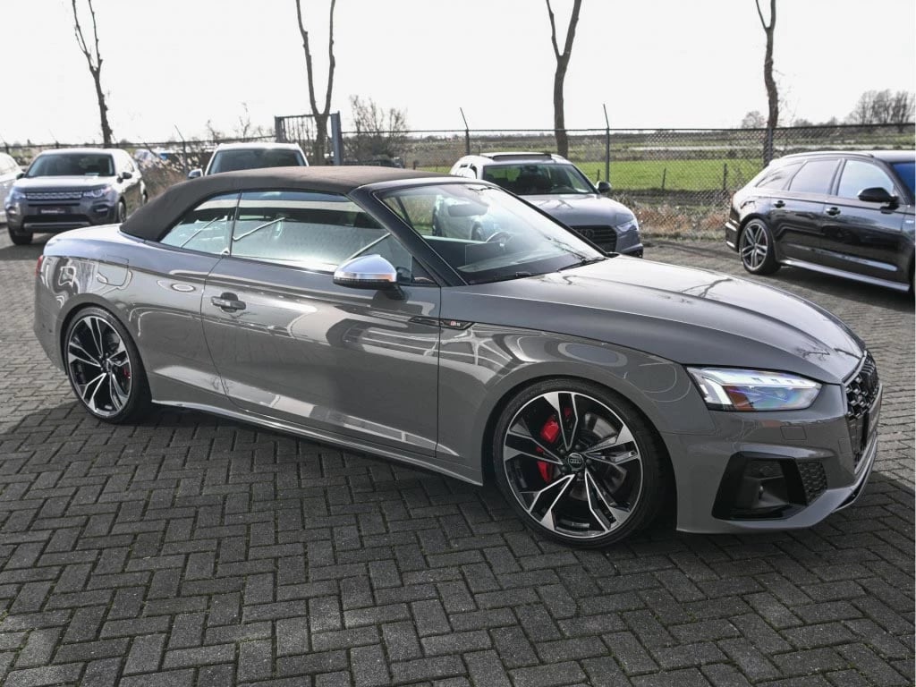 Hoofdafbeelding Audi S5