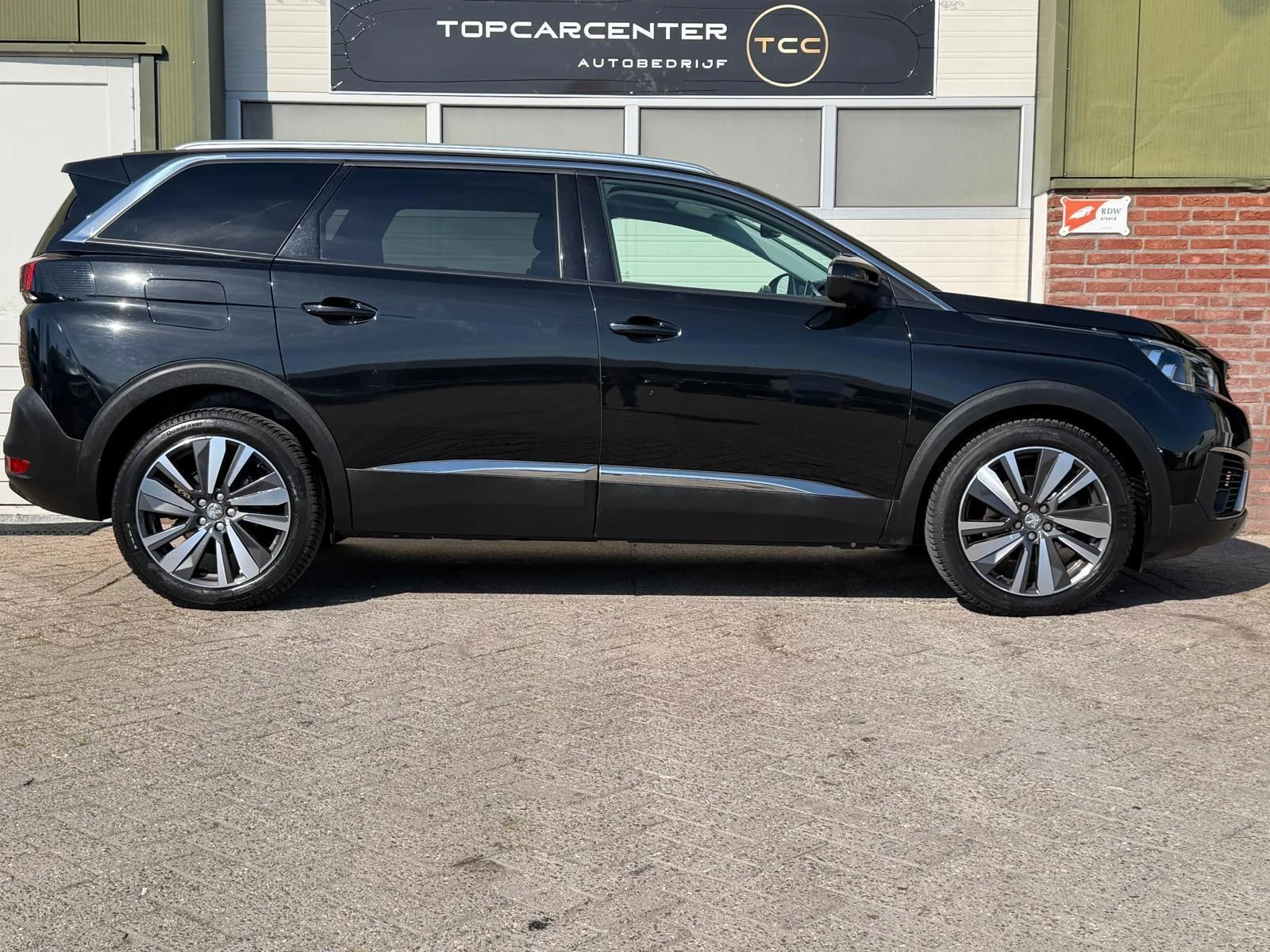 Hoofdafbeelding Peugeot 5008