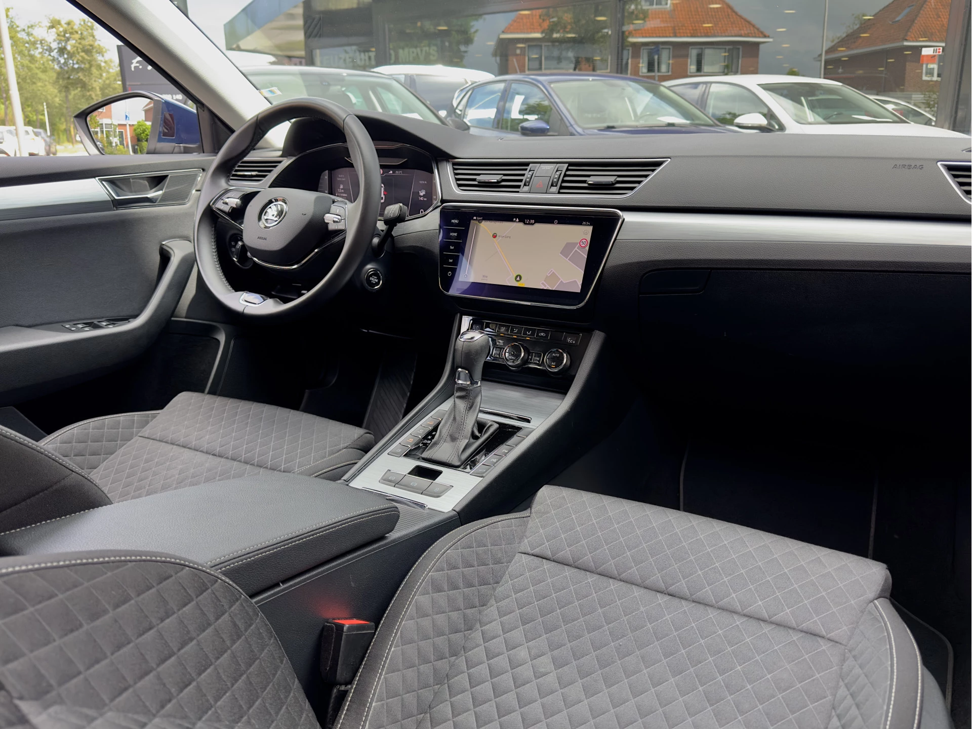 Hoofdafbeelding Škoda Superb