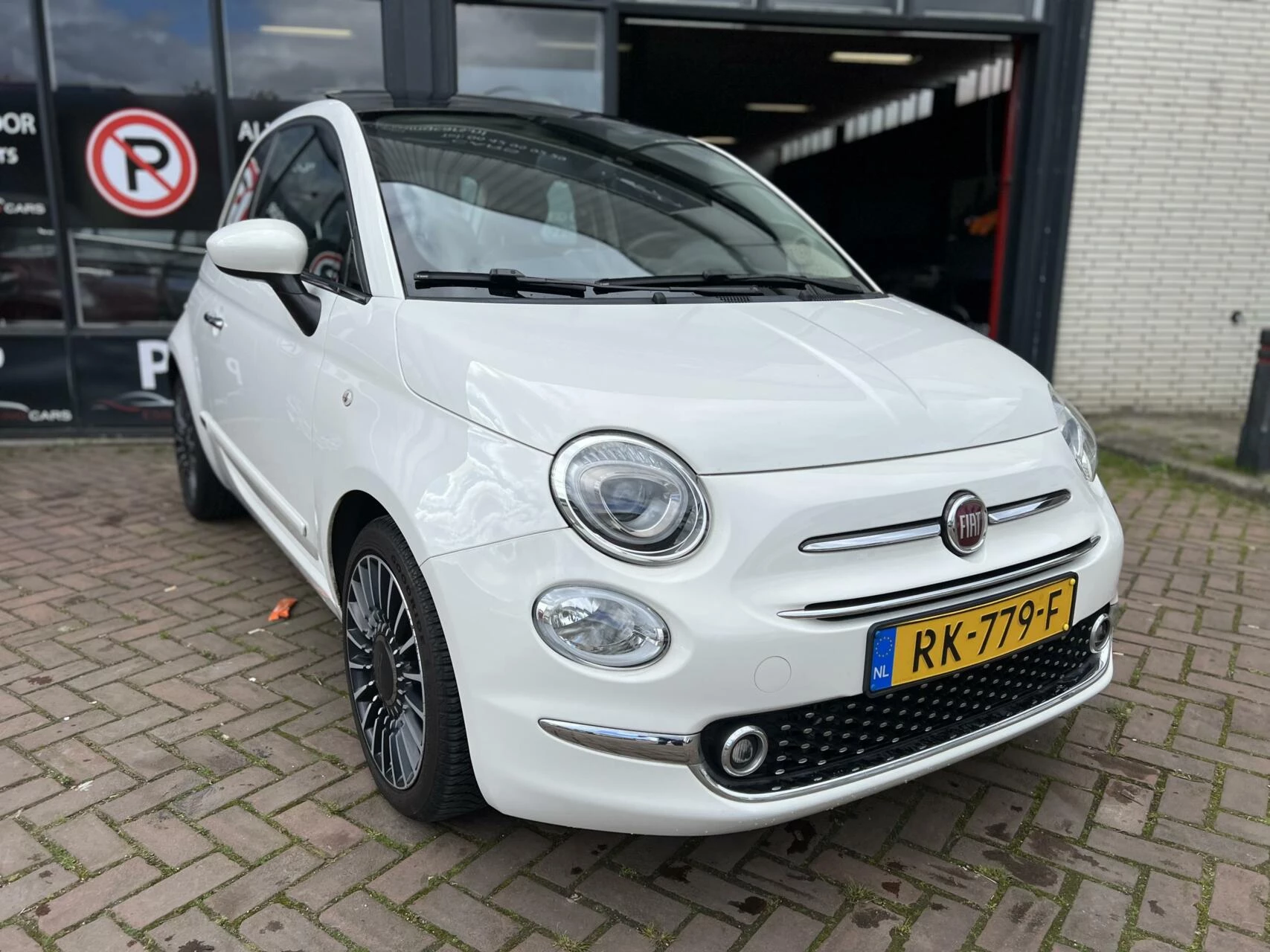 Hoofdafbeelding Fiat 500