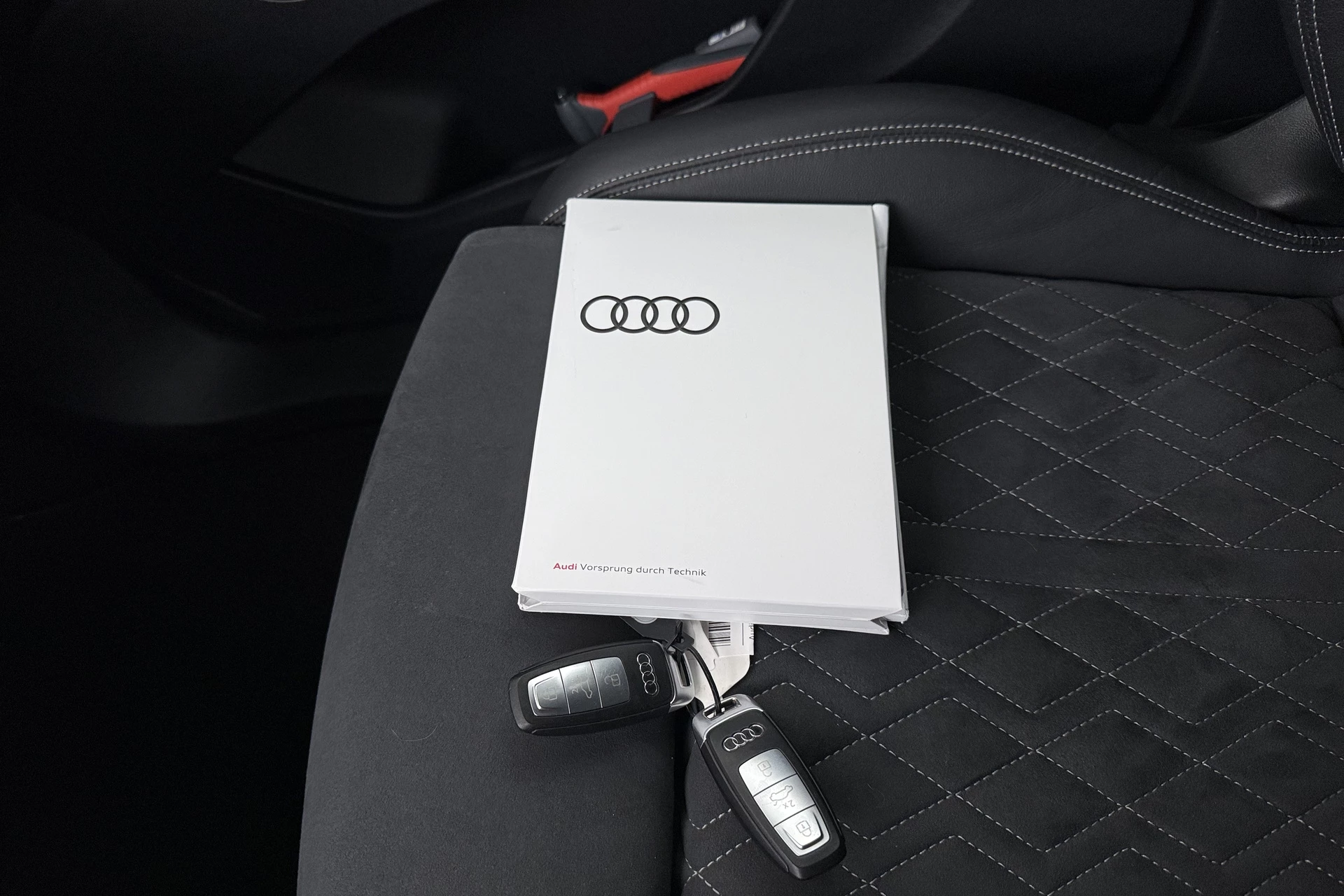 Hoofdafbeelding Audi Q4 e-tron