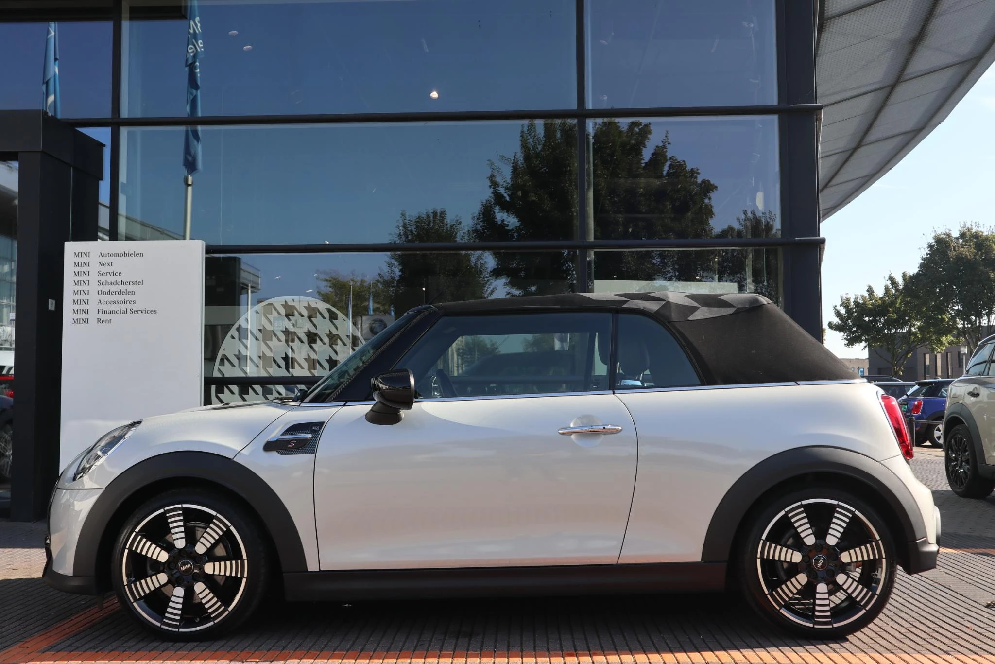 Hoofdafbeelding MINI Cooper S Cabrio