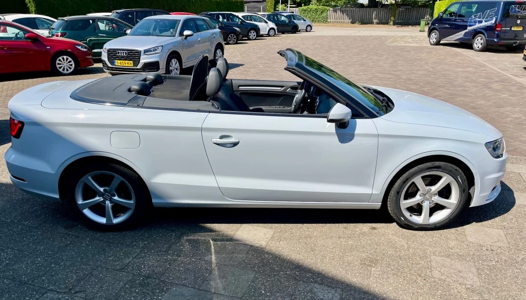 Hoofdafbeelding Audi Cabriolet