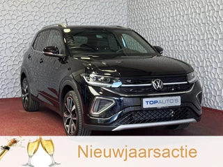 Volkswagen T-Cross ✅ NIEUWE AUTO ✅ 1.5 TSI 150PK R-LINE EDITION TREKHAAK LED 18''LMV IQ CAMERA STOELVERW BLINDSPOT ✅2025✅ "Volkswagen rijden begint bij Topautos.nl – 75 topmodellen direct op voorraad!"