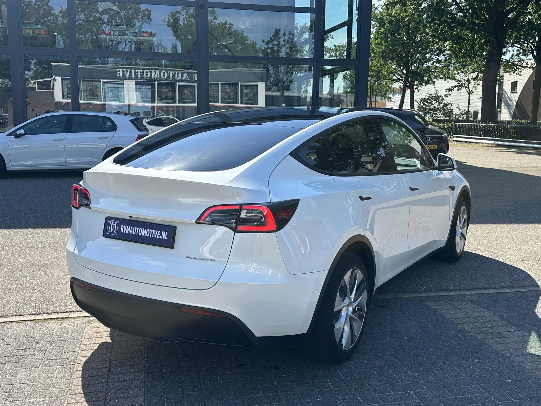 Hoofdafbeelding Tesla Model Y