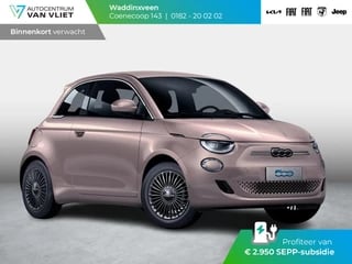 Fiat 500 Urban 42 kWh   | Clima | Cruise | Apple Carplay | Camera | Stoelverwarming | 16" | Sepp € 2.950,-