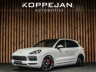 Porsche Cayenne 3.0 E-Hybrid 462PK Automaat | AKRAPOVIC | PANO | SOFTCLOSE | SPORT CHRONO | BOSE | STUURVERWARMING | STOELVENTILATIE |