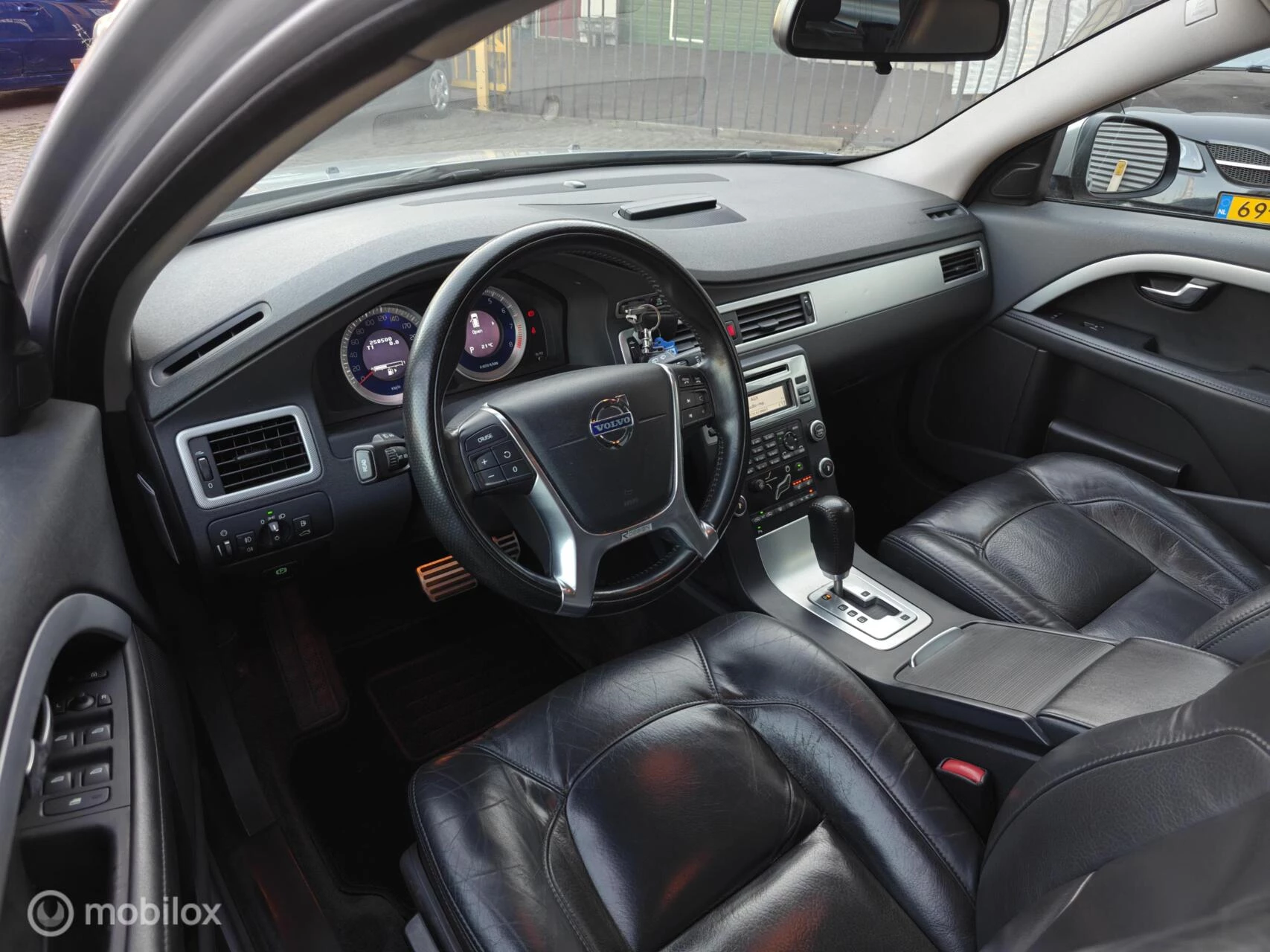 Hoofdafbeelding Volvo V70