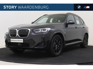 BMW iX3 High Executive 80 kWh / Trekhaak / Sportstoelen / Stoelverwarming / Adaptieve LED / Parking Assistant Plus / Head-Up / Harman Kardon / Live Cockpit Professional