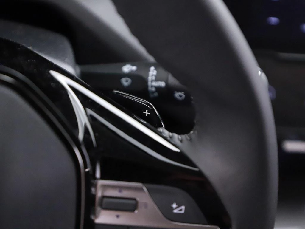 Hoofdafbeelding Peugeot 408