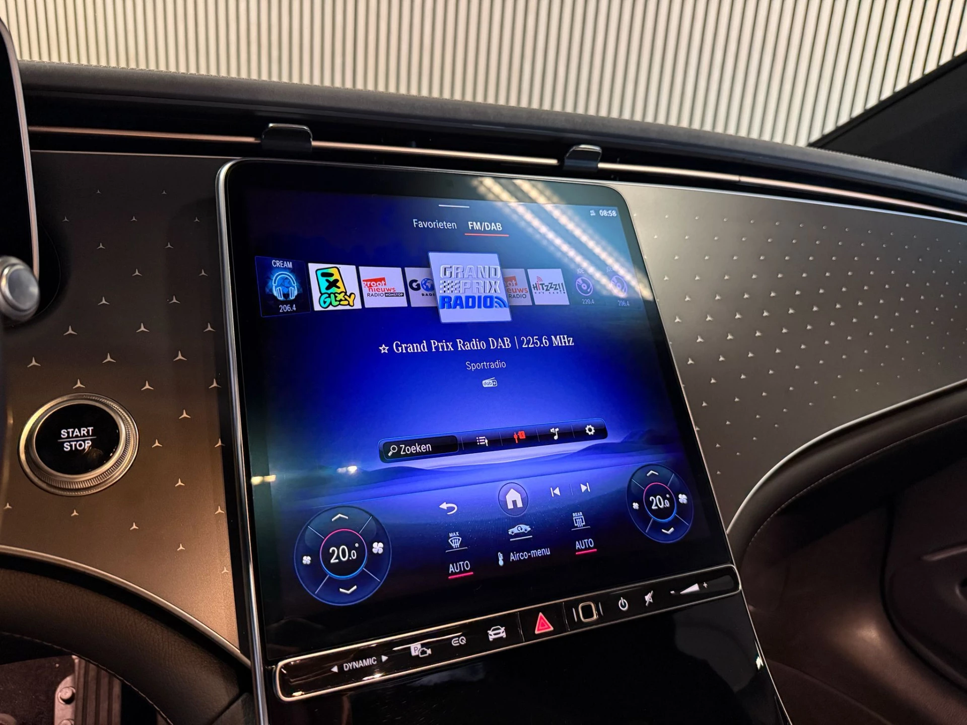 Hoofdafbeelding Mercedes-Benz EQS