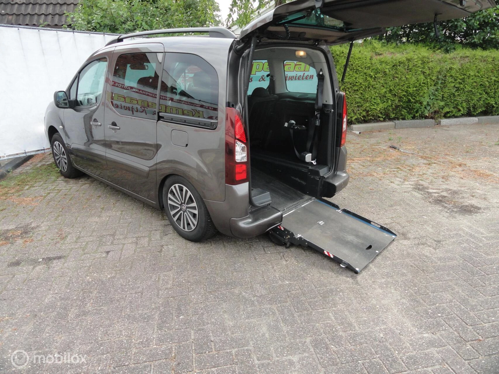 Hoofdafbeelding Peugeot Partner