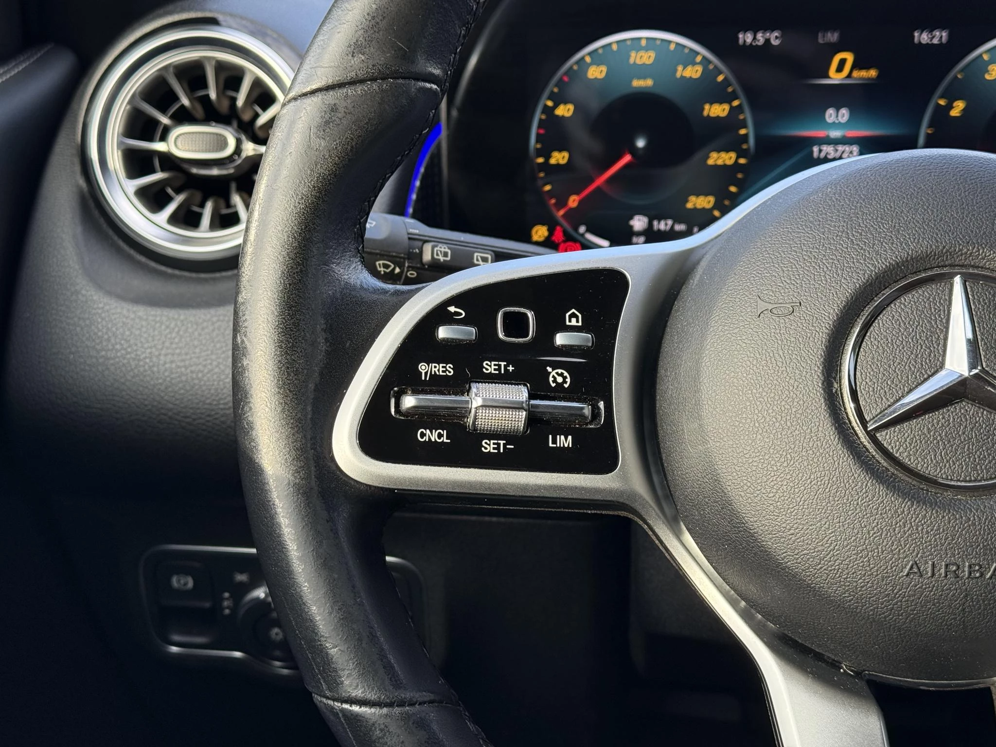 Hoofdafbeelding Mercedes-Benz GLB