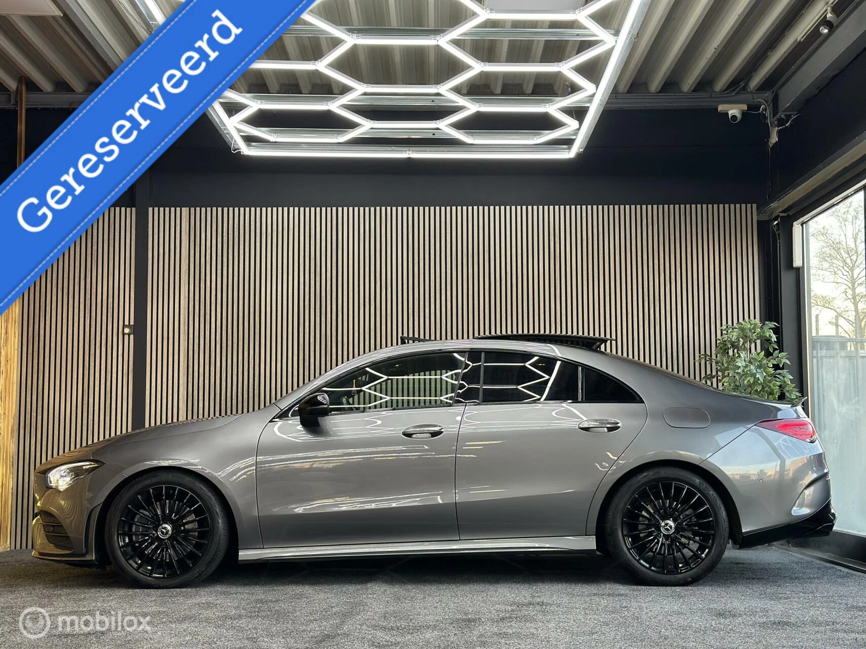 Hoofdafbeelding Mercedes-Benz CLA