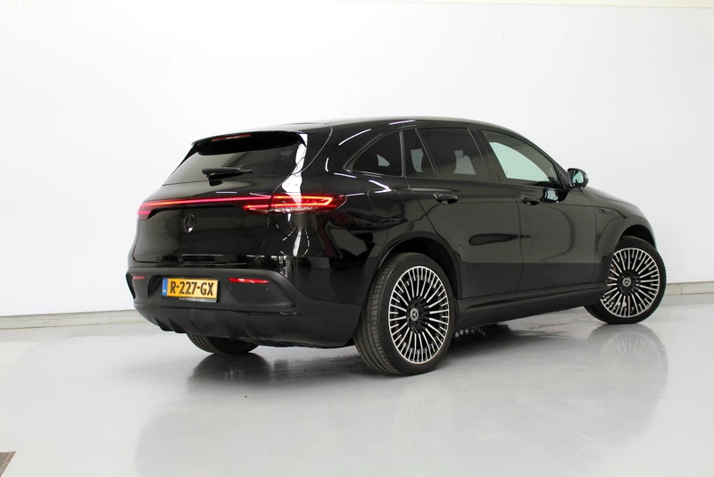 Hoofdafbeelding Mercedes-Benz EQC