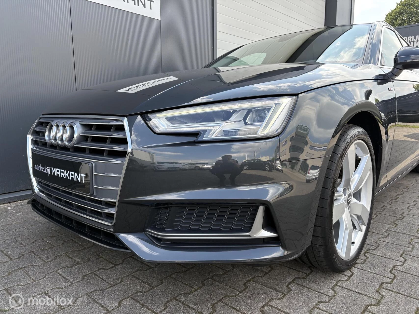Hoofdafbeelding Audi A4