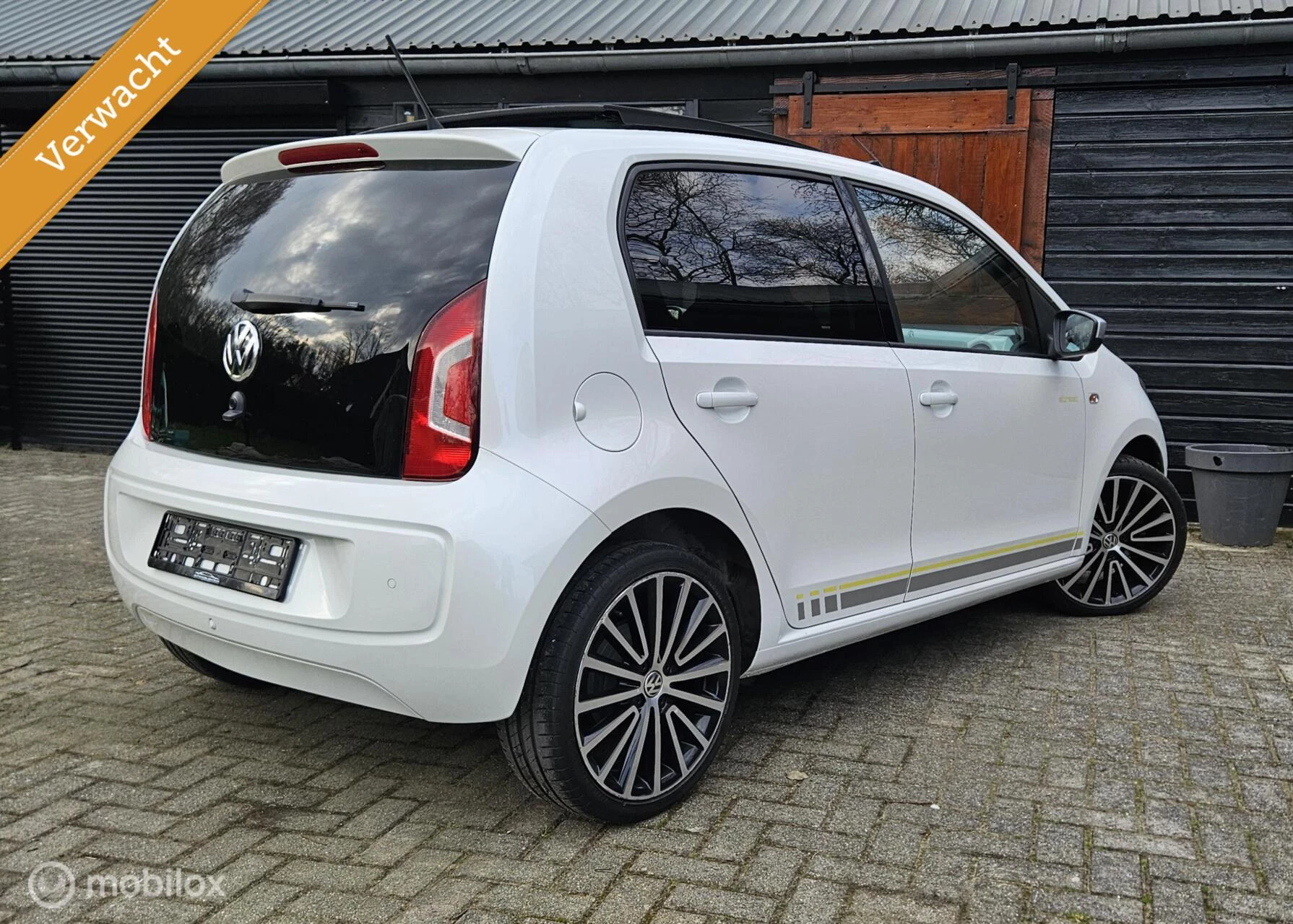 Hoofdafbeelding Volkswagen up!